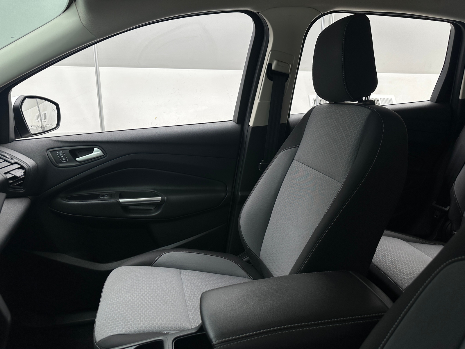 Thumbnail: 2018 Ford Escape - 2