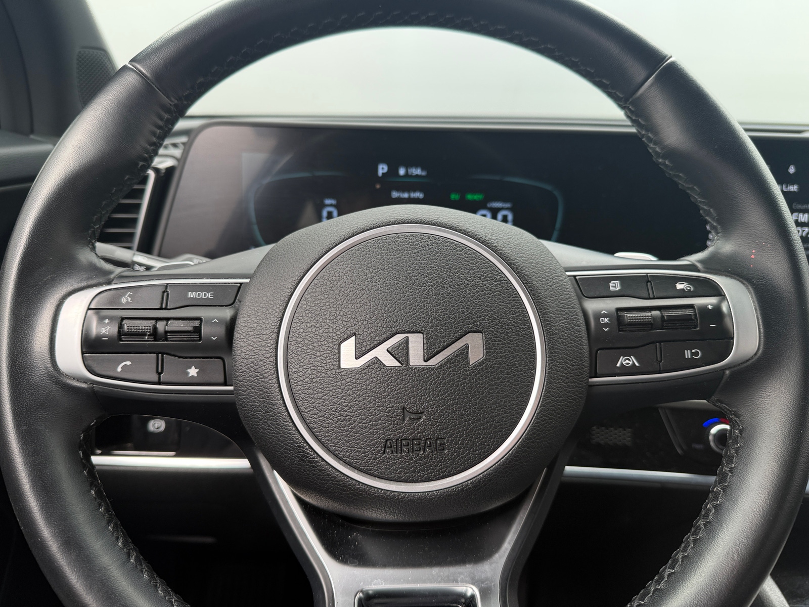 Thumbnail: 2023 Kia Sportage - 4