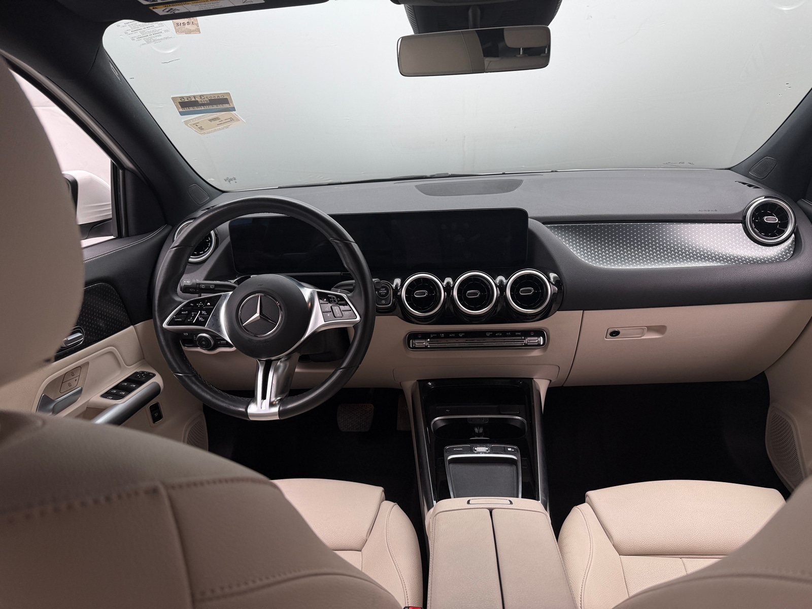Thumbnail: 2025 Mercedes-Benz GLA - 2