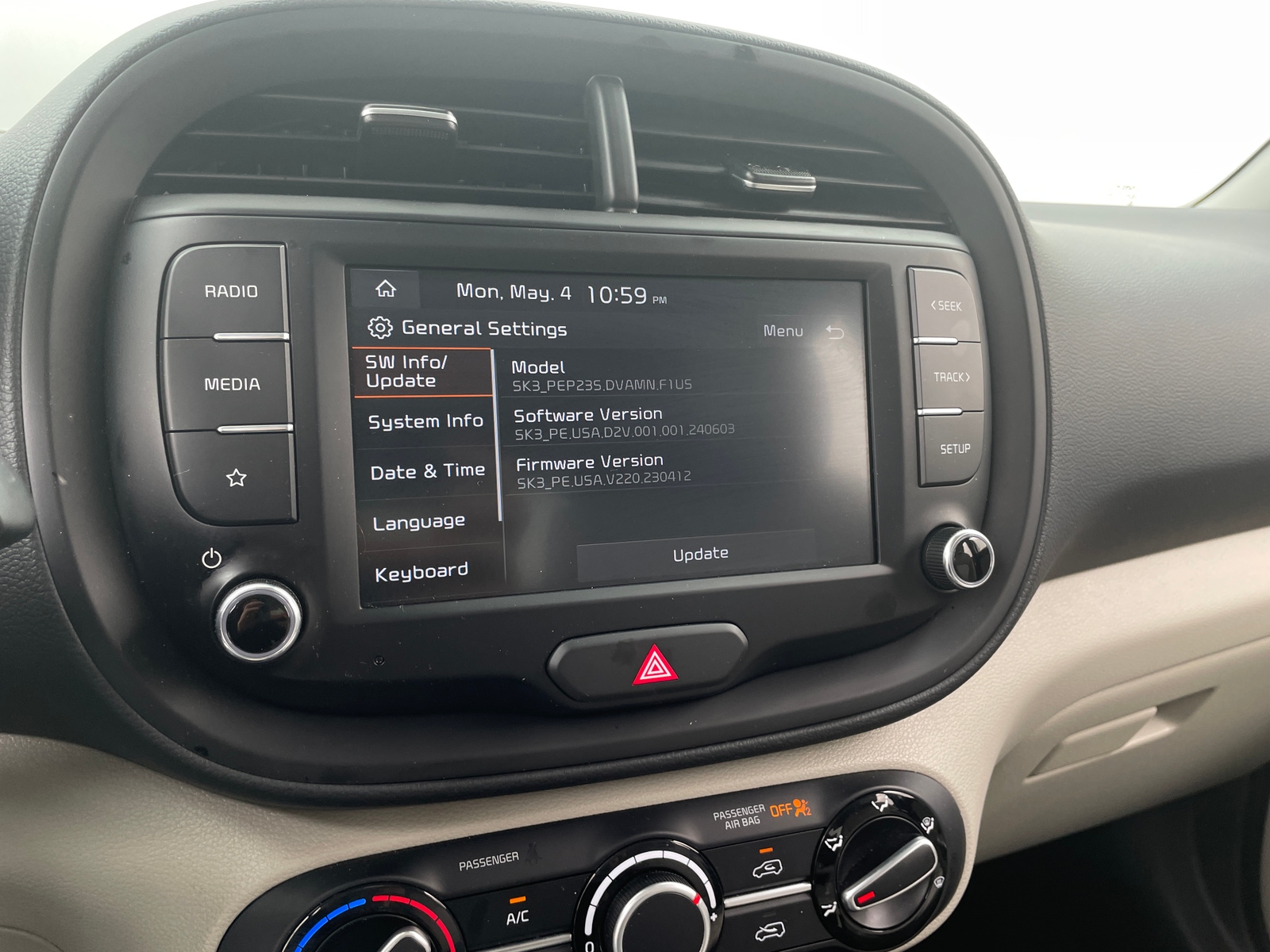 Thumbnail: 2025 Kia Soul - 4