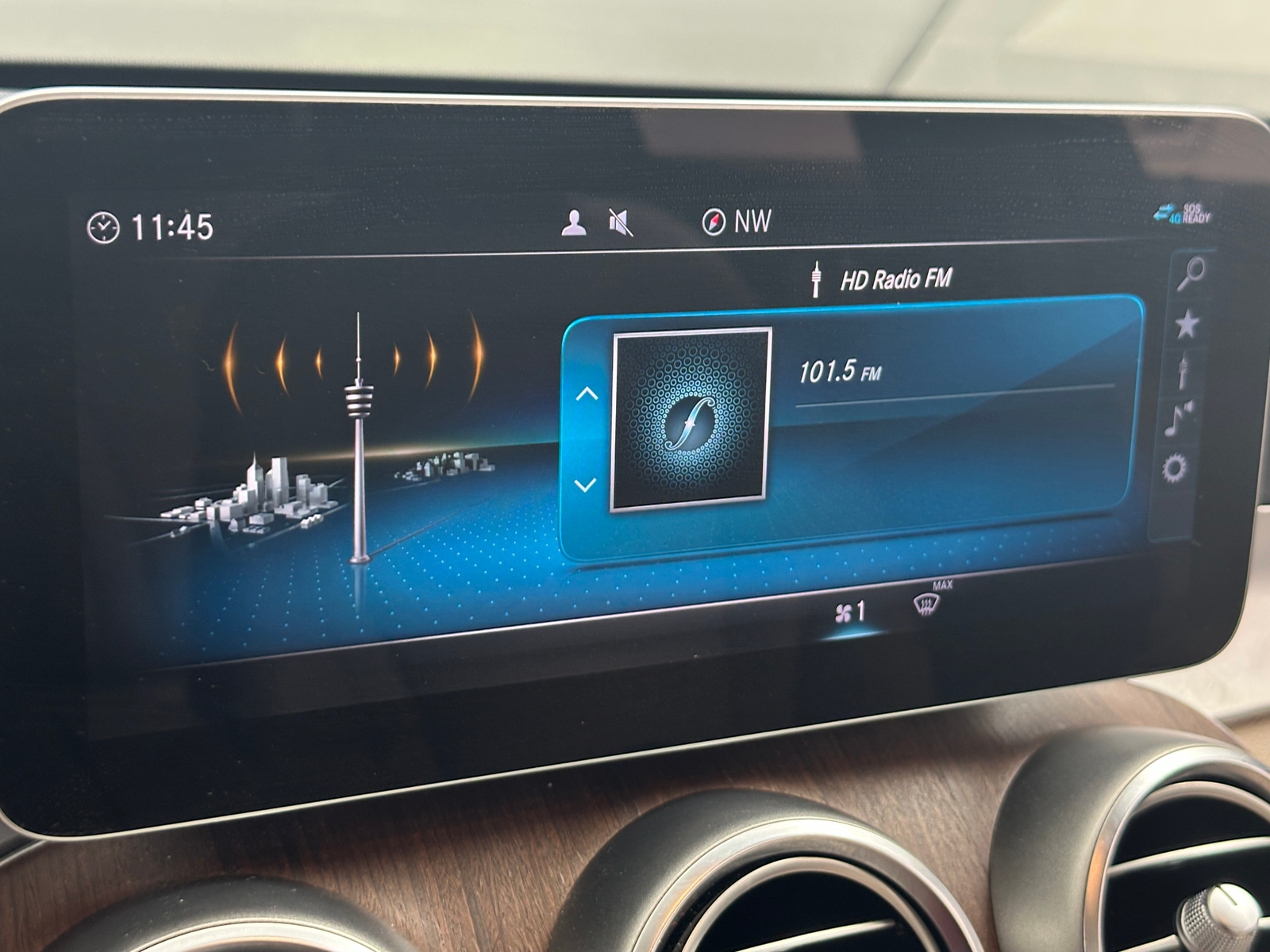 Thumbnail: 2019 Mercedes-Benz C-Class - 3