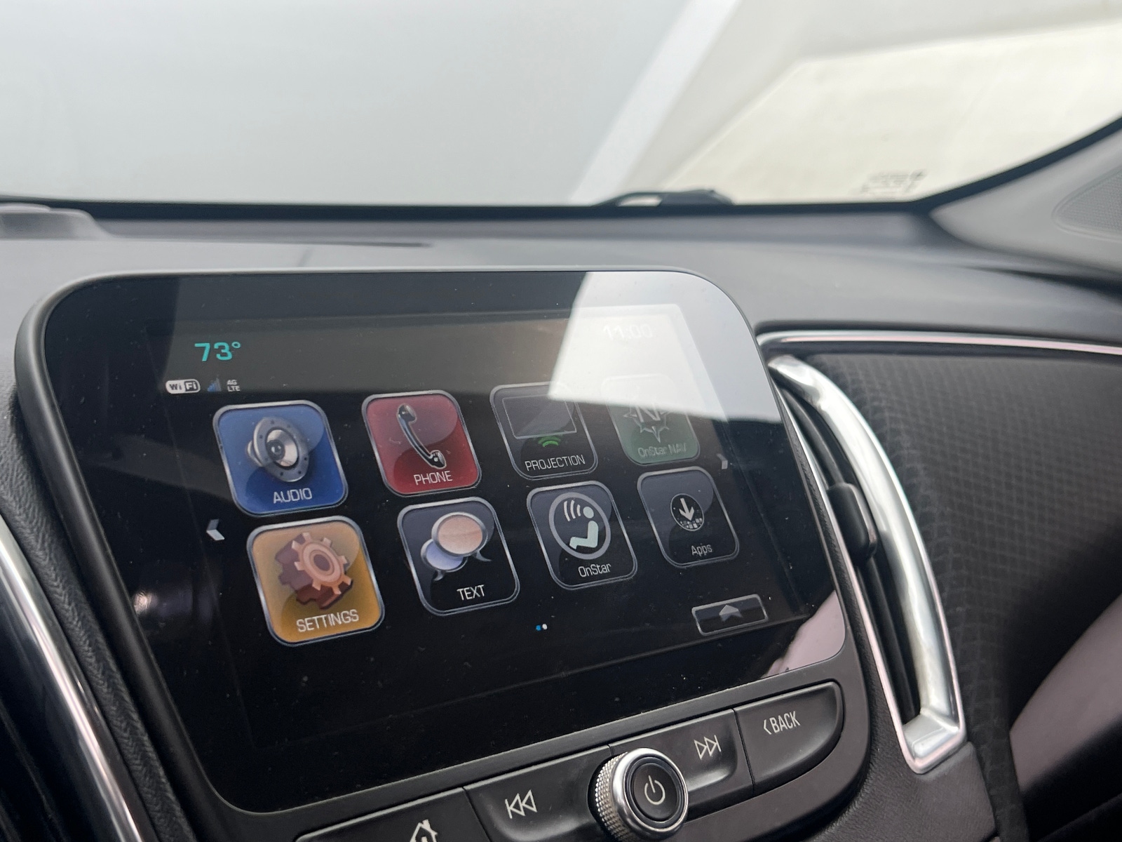 Thumbnail: 2018 Chevrolet Malibu - 4