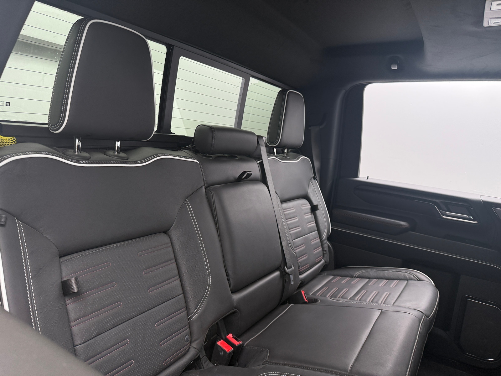 Thumbnail: 2025 GMC Sierra 2500 - 5