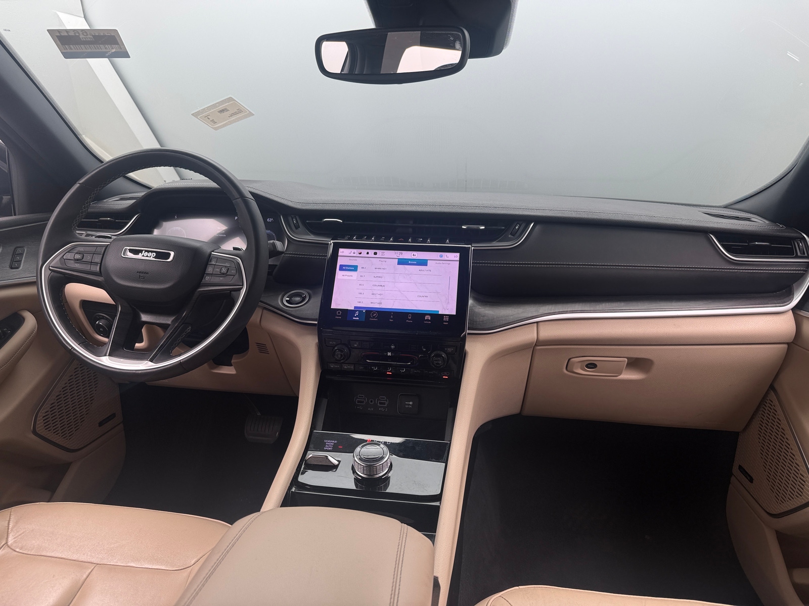 Thumbnail: 2023 Jeep Grand Cherokee L - 2