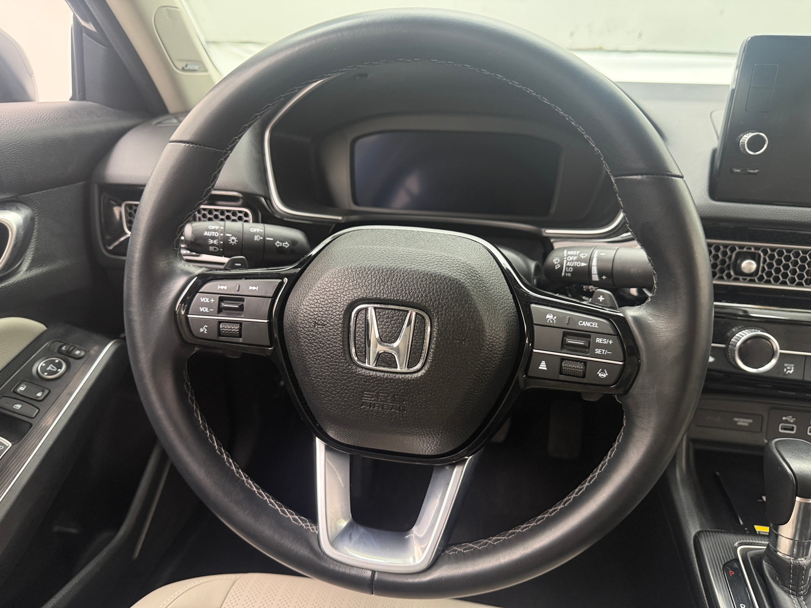 Thumbnail: 2023 Honda Civic - 4