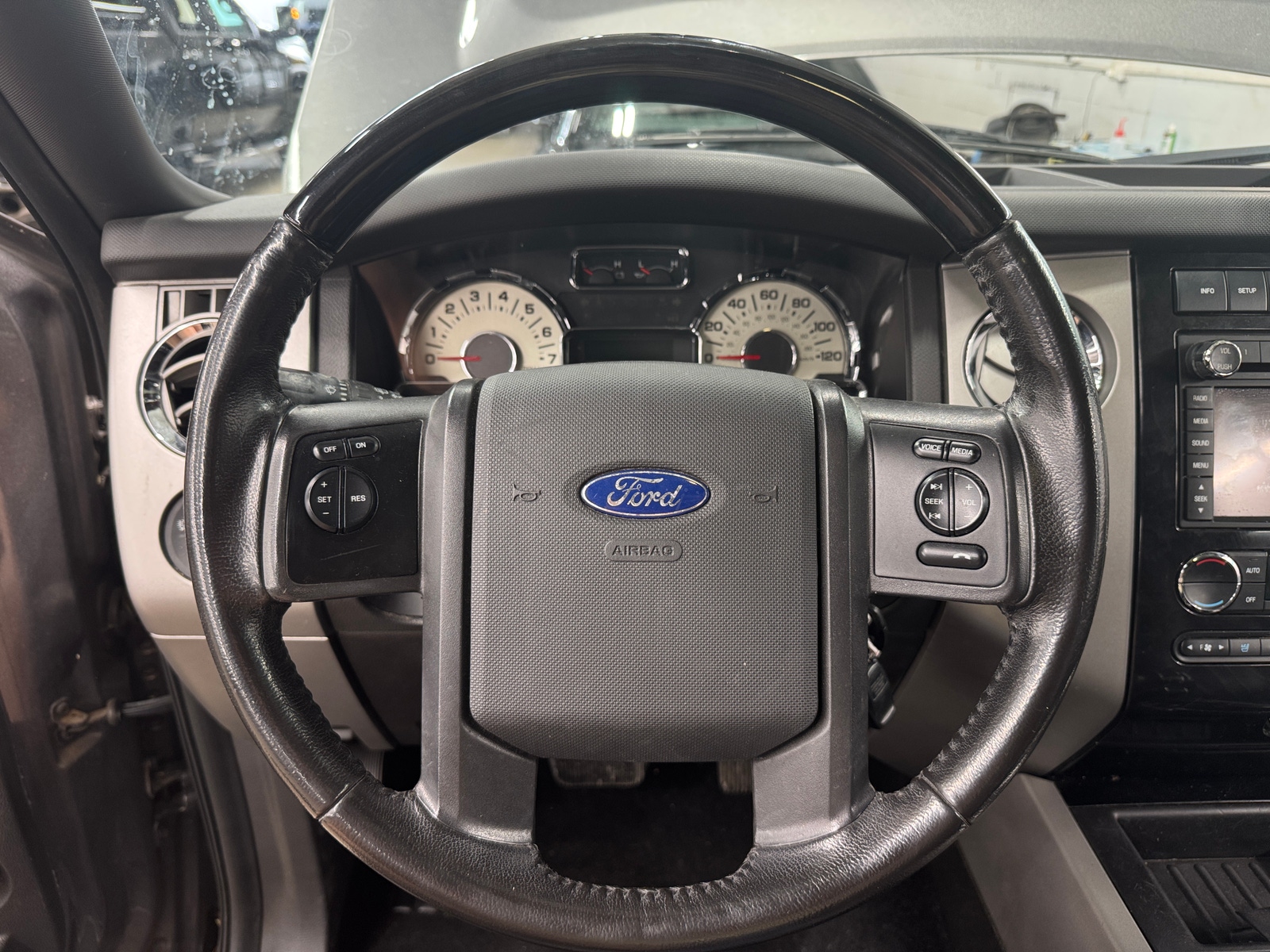 Thumbnail: 2012 Ford Expedition EL - 4