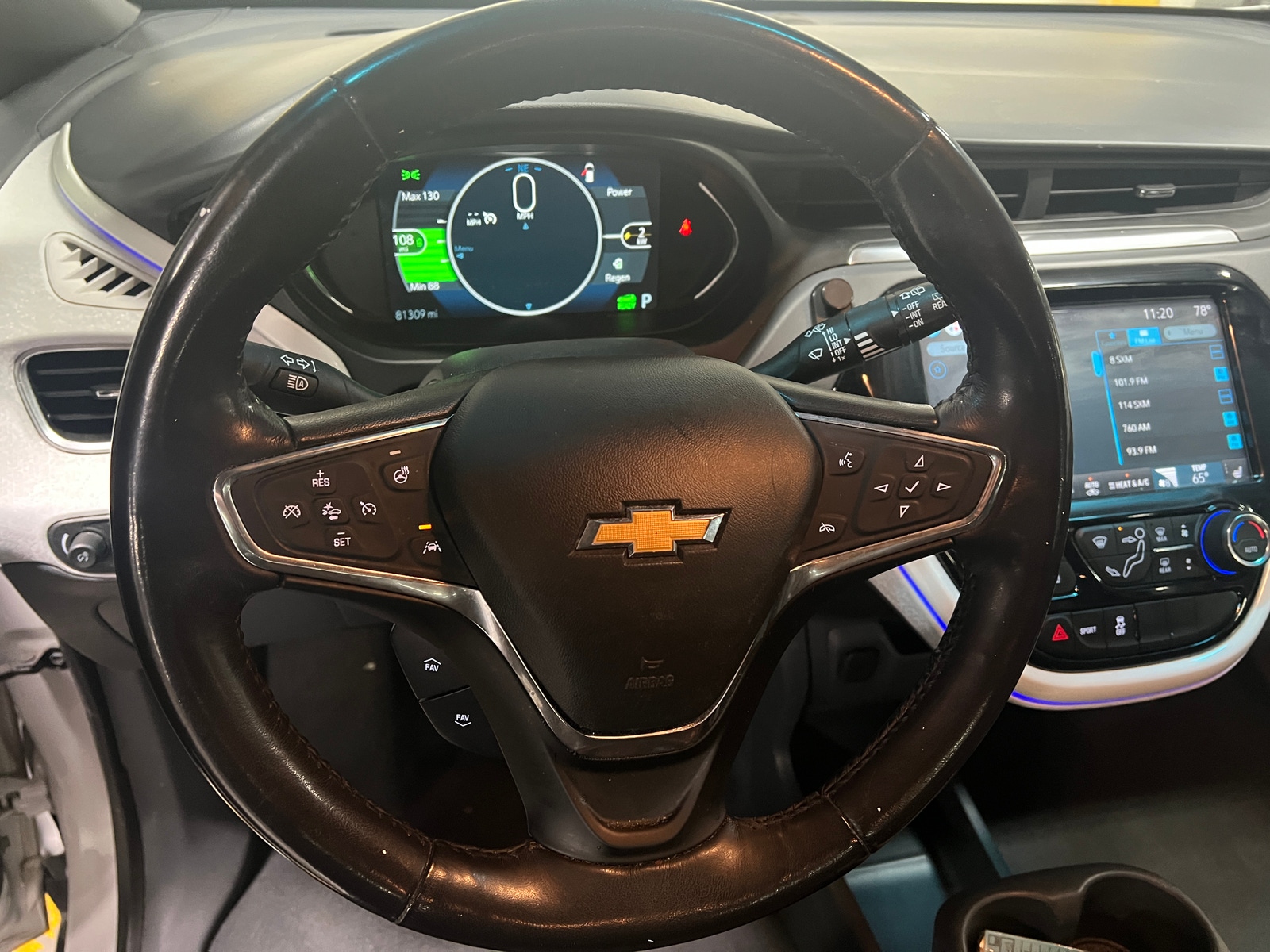 Thumbnail: 2018 Chevrolet Bolt EV - 4