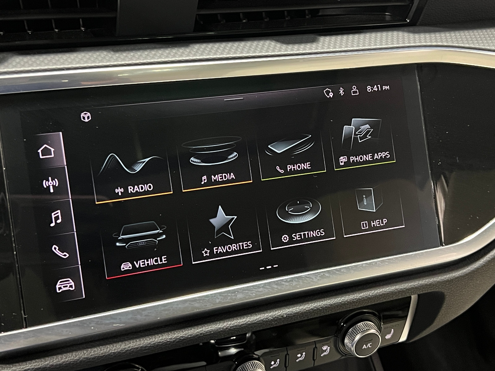 Thumbnail: 2024 Audi Q3 - 3