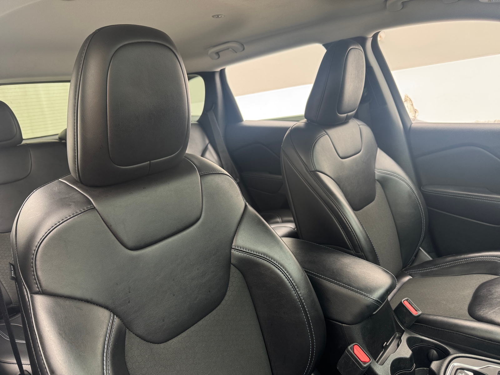 Thumbnail: 2021 Jeep Cherokee - 2