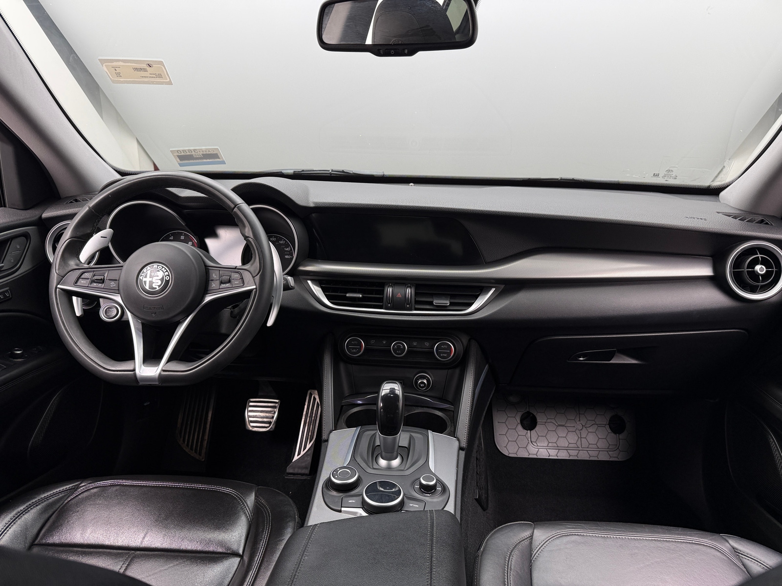 Thumbnail: 2019 Alfa Romeo Stelvio - 2