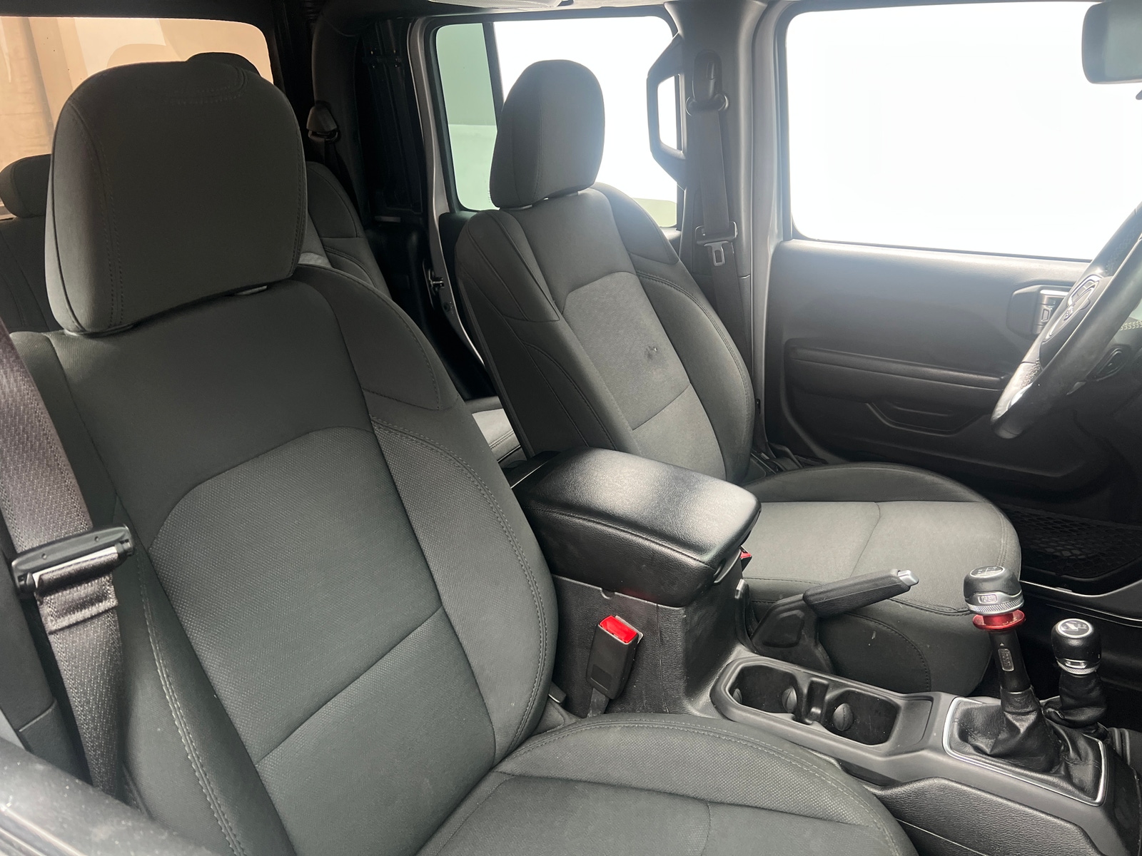 Thumbnail: 2020 Jeep Gladiator - 2