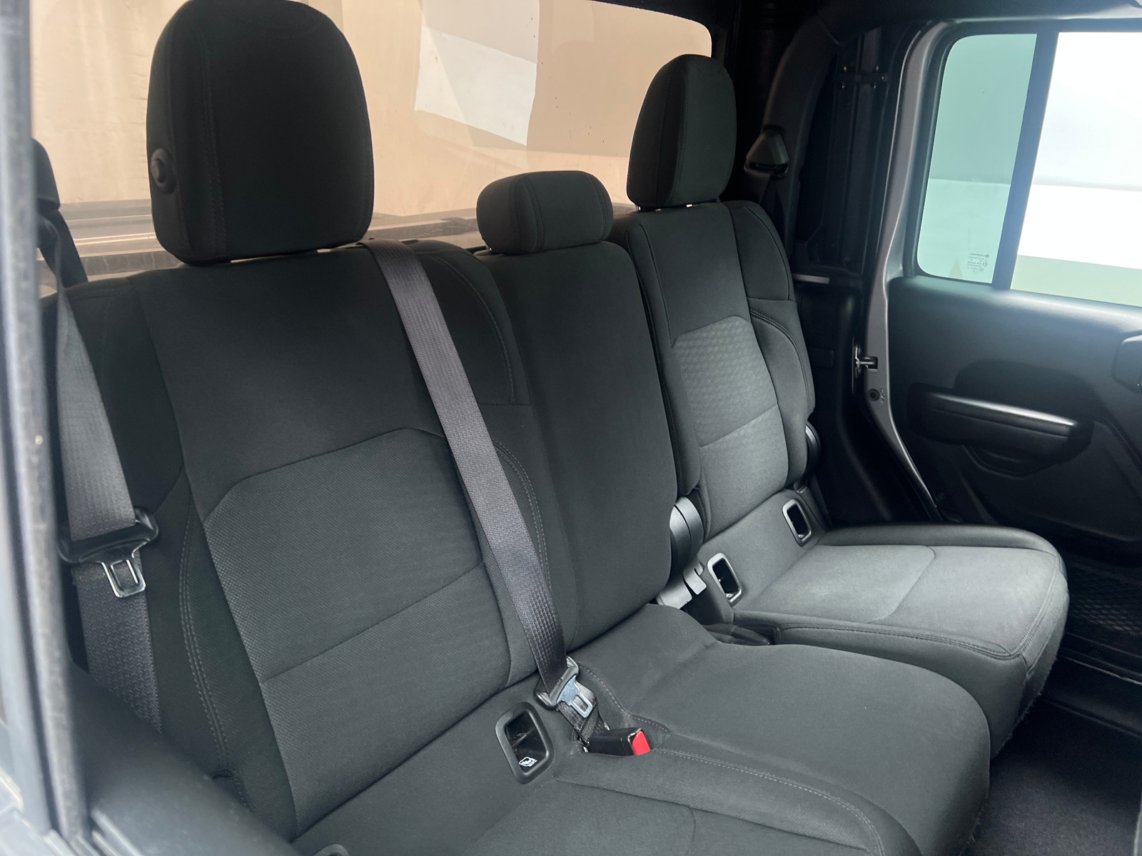 Thumbnail: 2020 Jeep Gladiator - 6