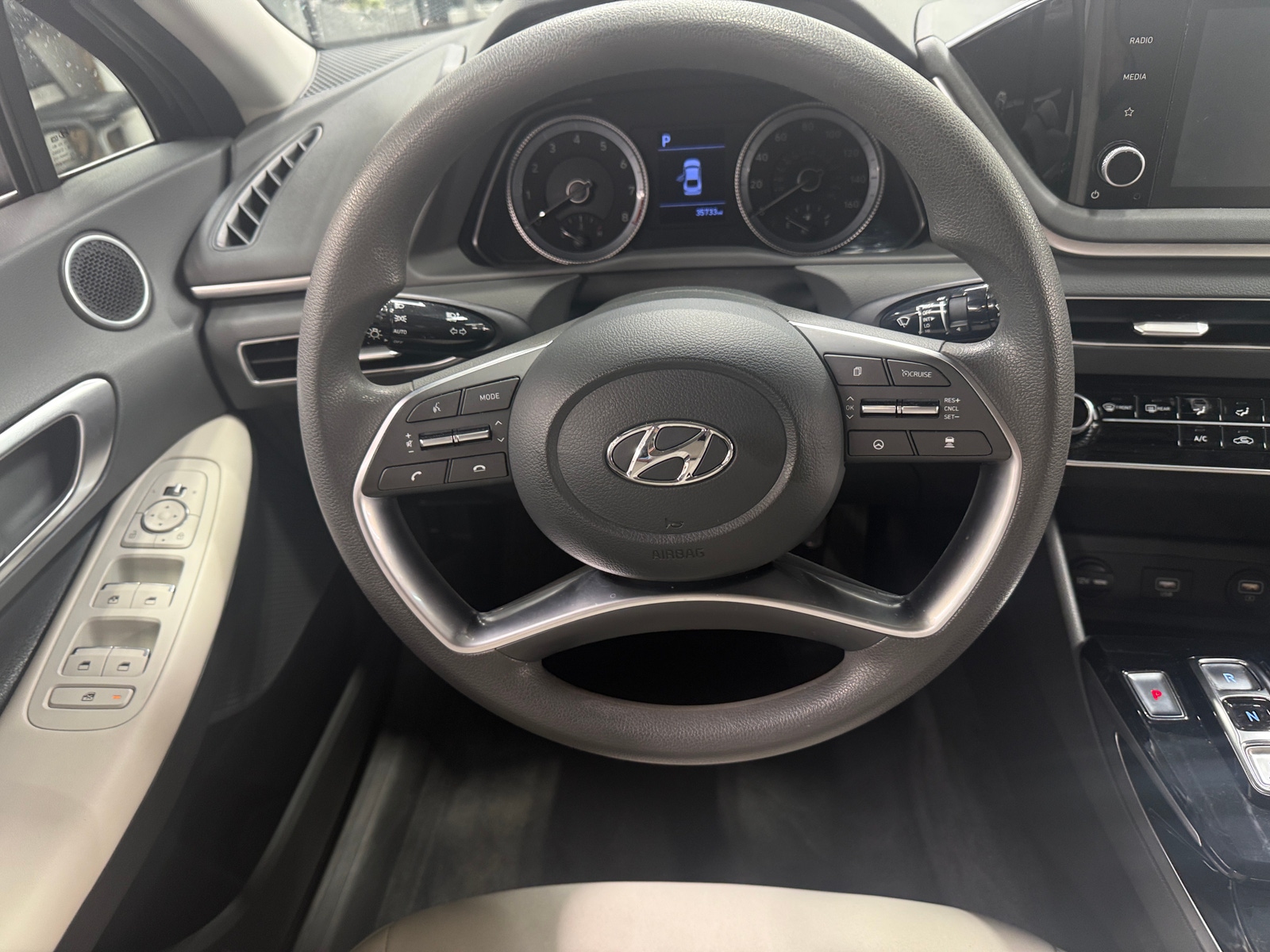 Thumbnail: 2023 Hyundai Sonata - 5