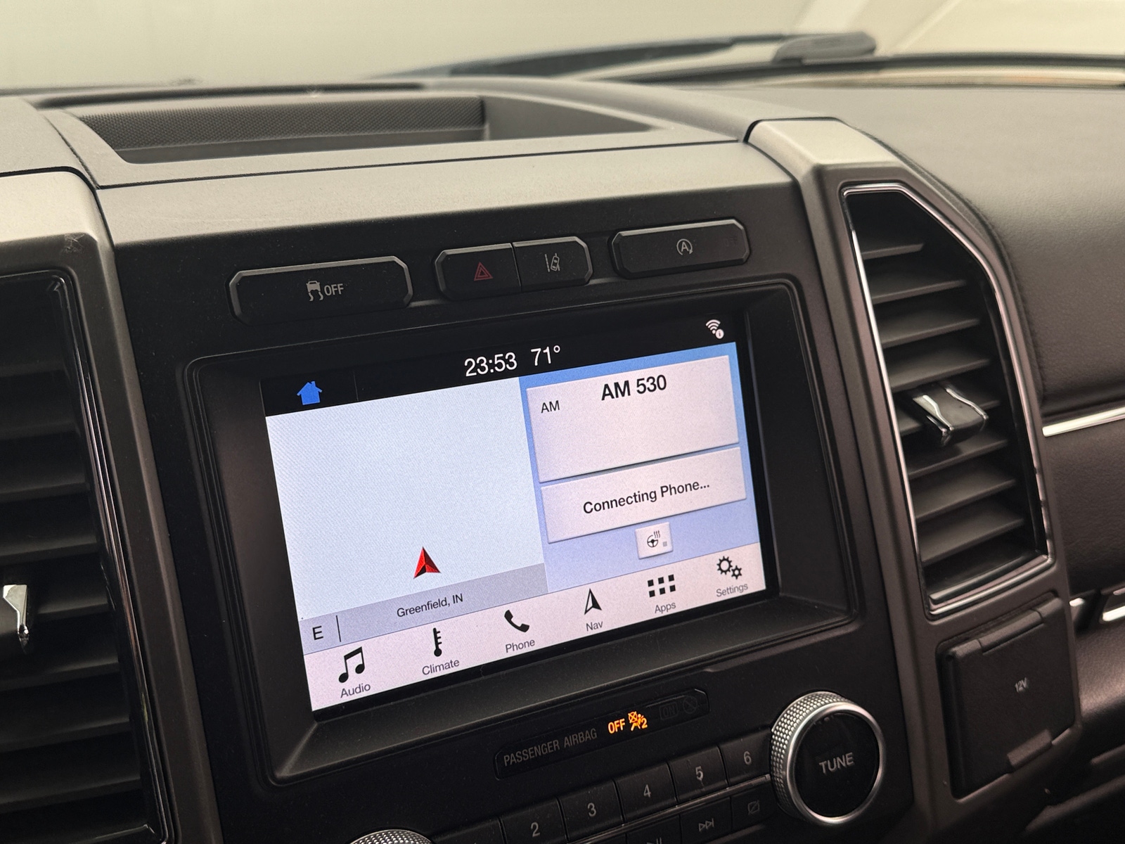 Thumbnail: 2019 Ford Expedition - 4