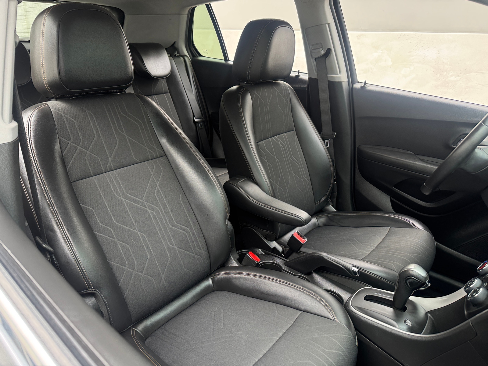 Thumbnail: 2019 Chevrolet Trax - 2