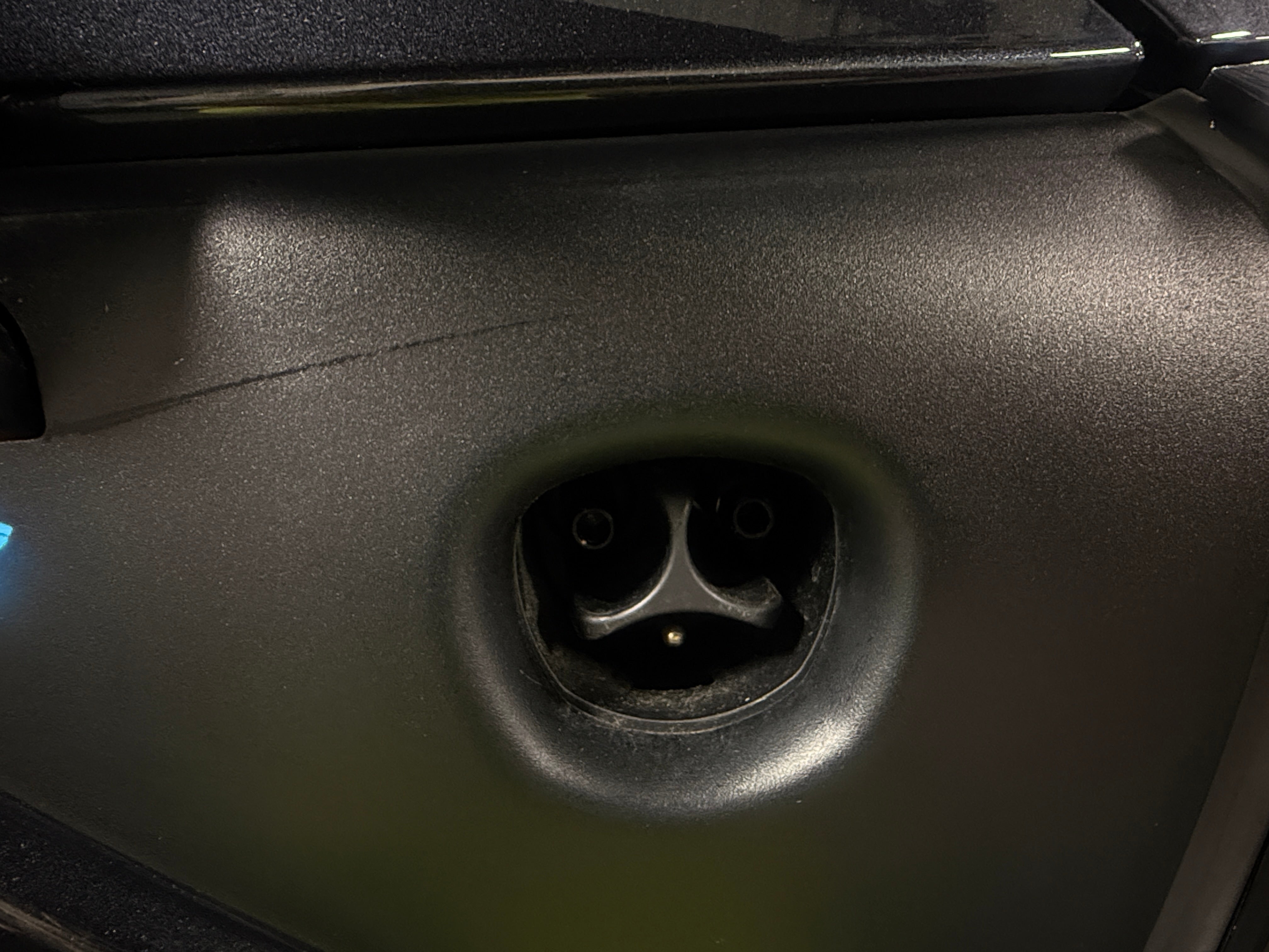 Used 2025 Tesla Model Y Long Range with VIN 7SAYGDEE8SA337921 for sale in Oak Creek, WI