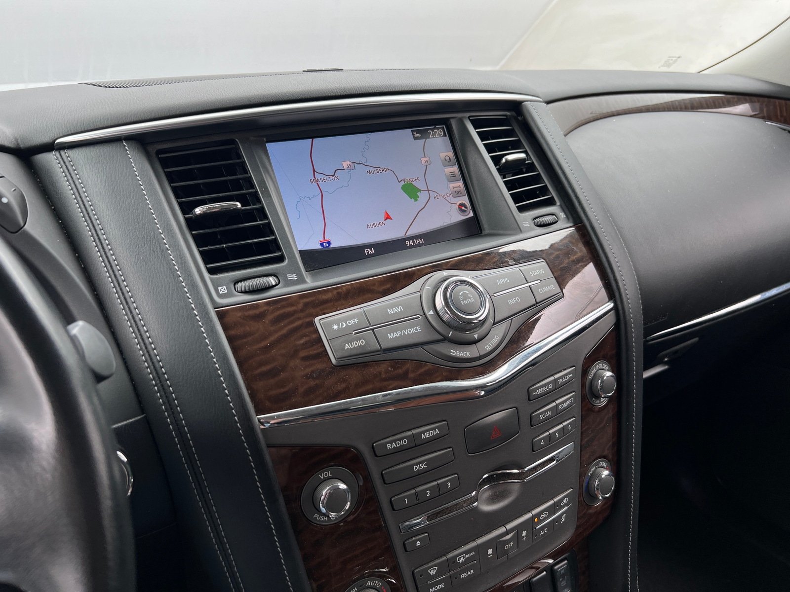 Thumbnail: 2019 Nissan Armada - 4