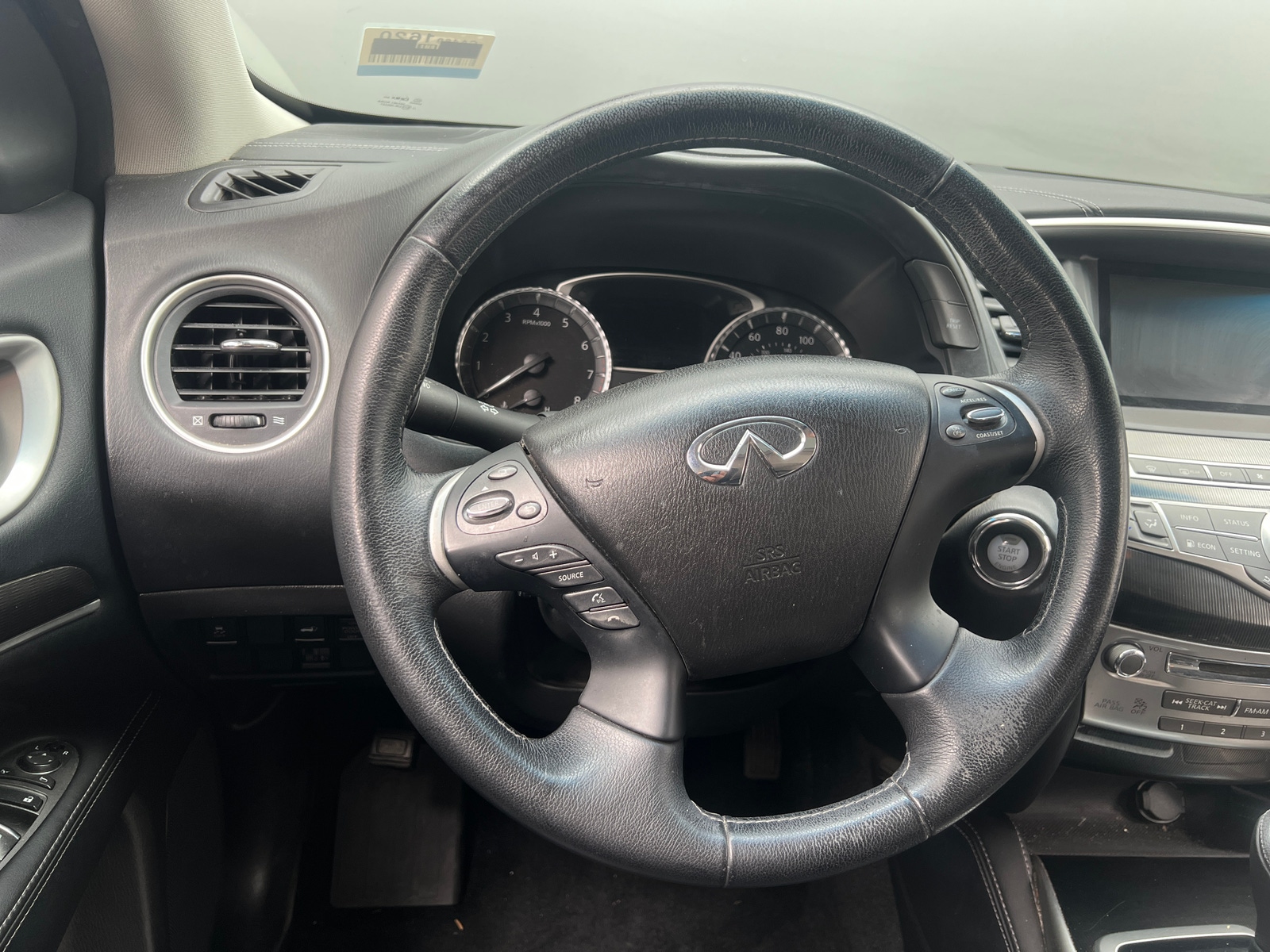 Thumbnail: 2016 INFINITI QX60 - 4