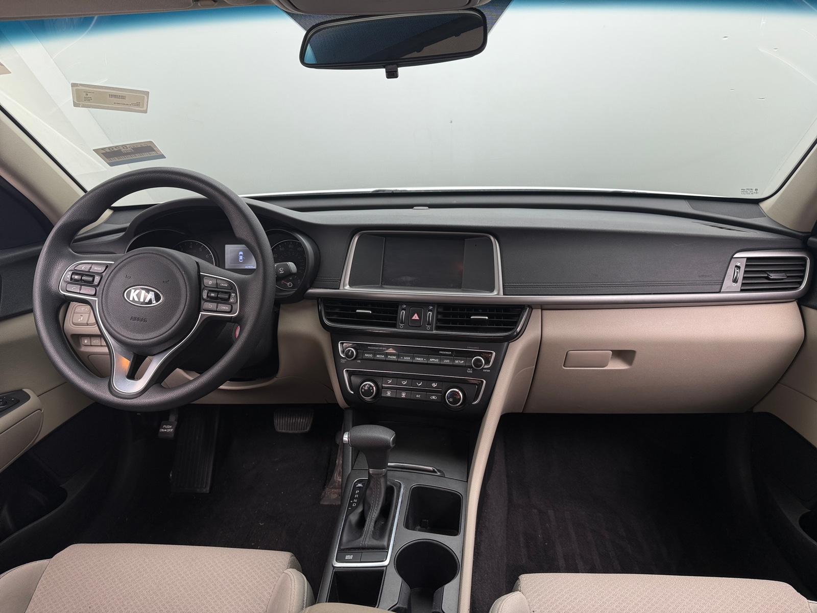 Thumbnail: 2018 Kia Optima - 3