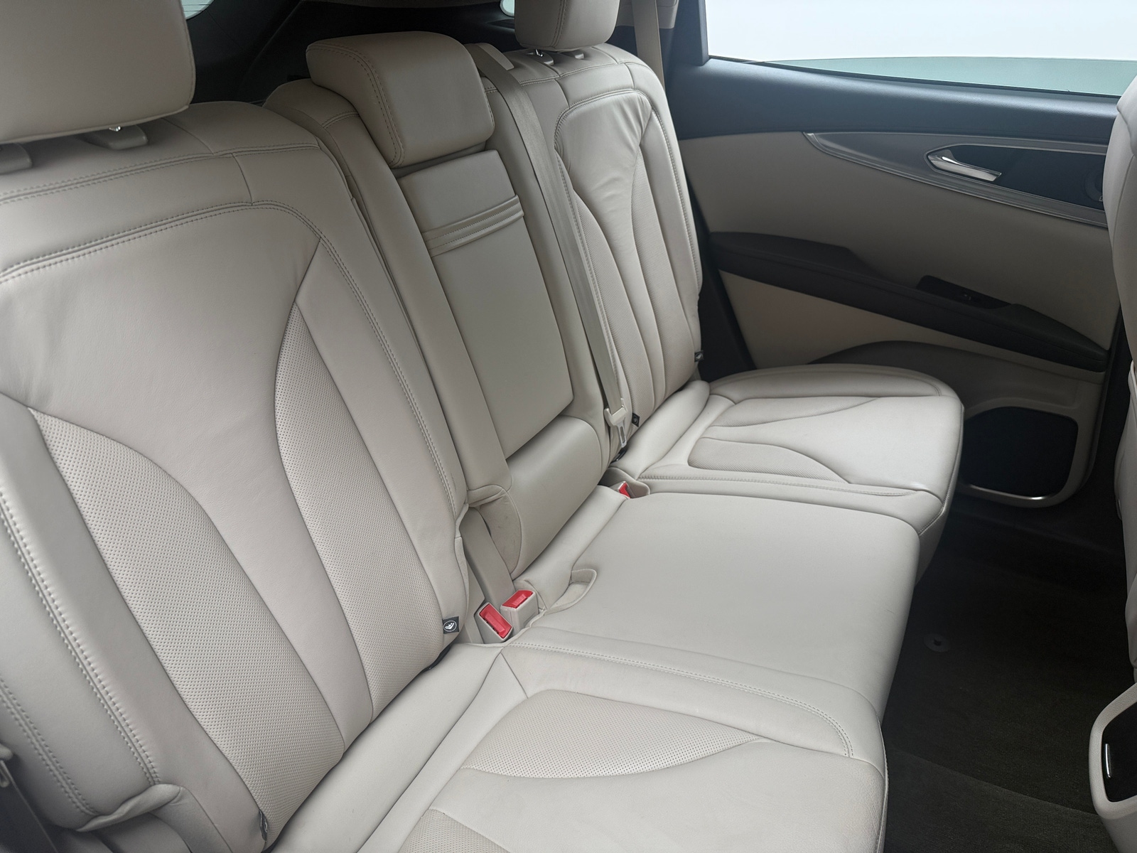 Thumbnail: 2019 Lincoln Nautilus - 5