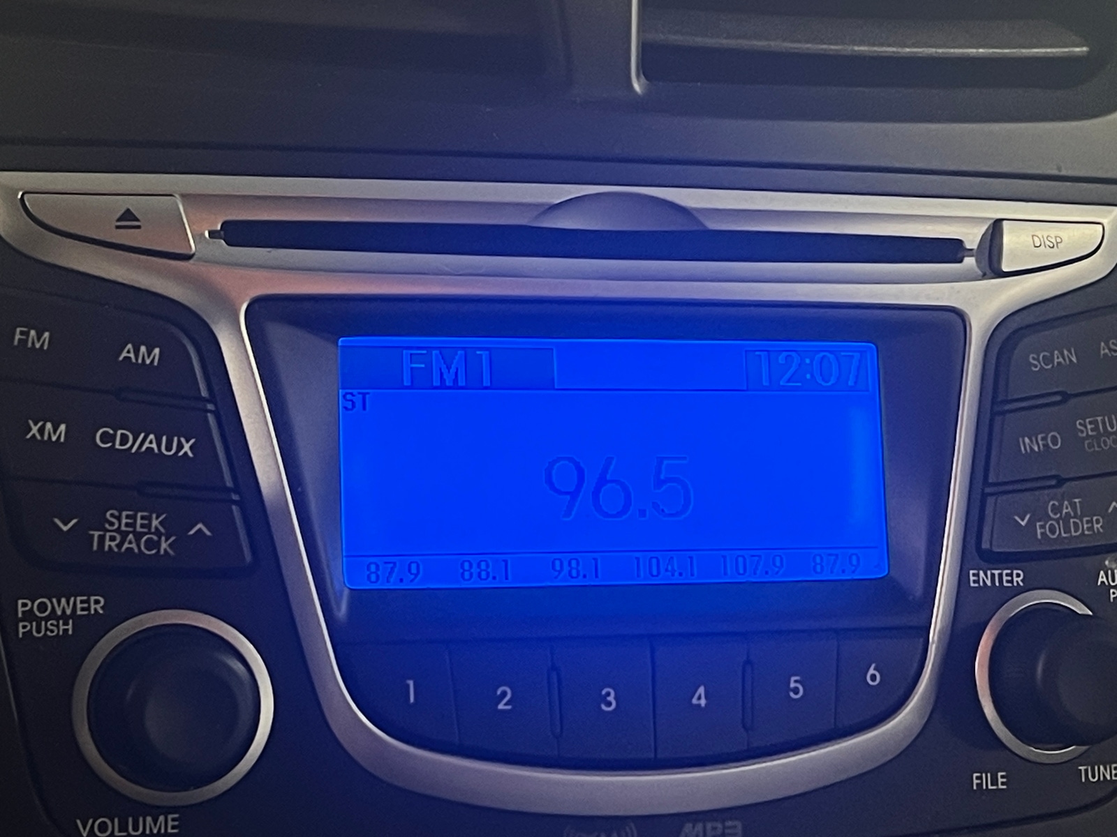 Thumbnail: 2013 Hyundai Accent - 4