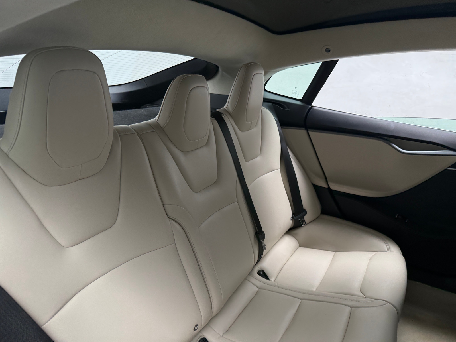 Thumbnail: 2018 Tesla Model S - 5