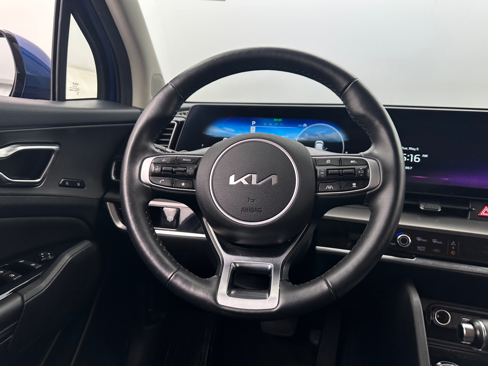 Thumbnail: 2023 Kia Sportage - 5