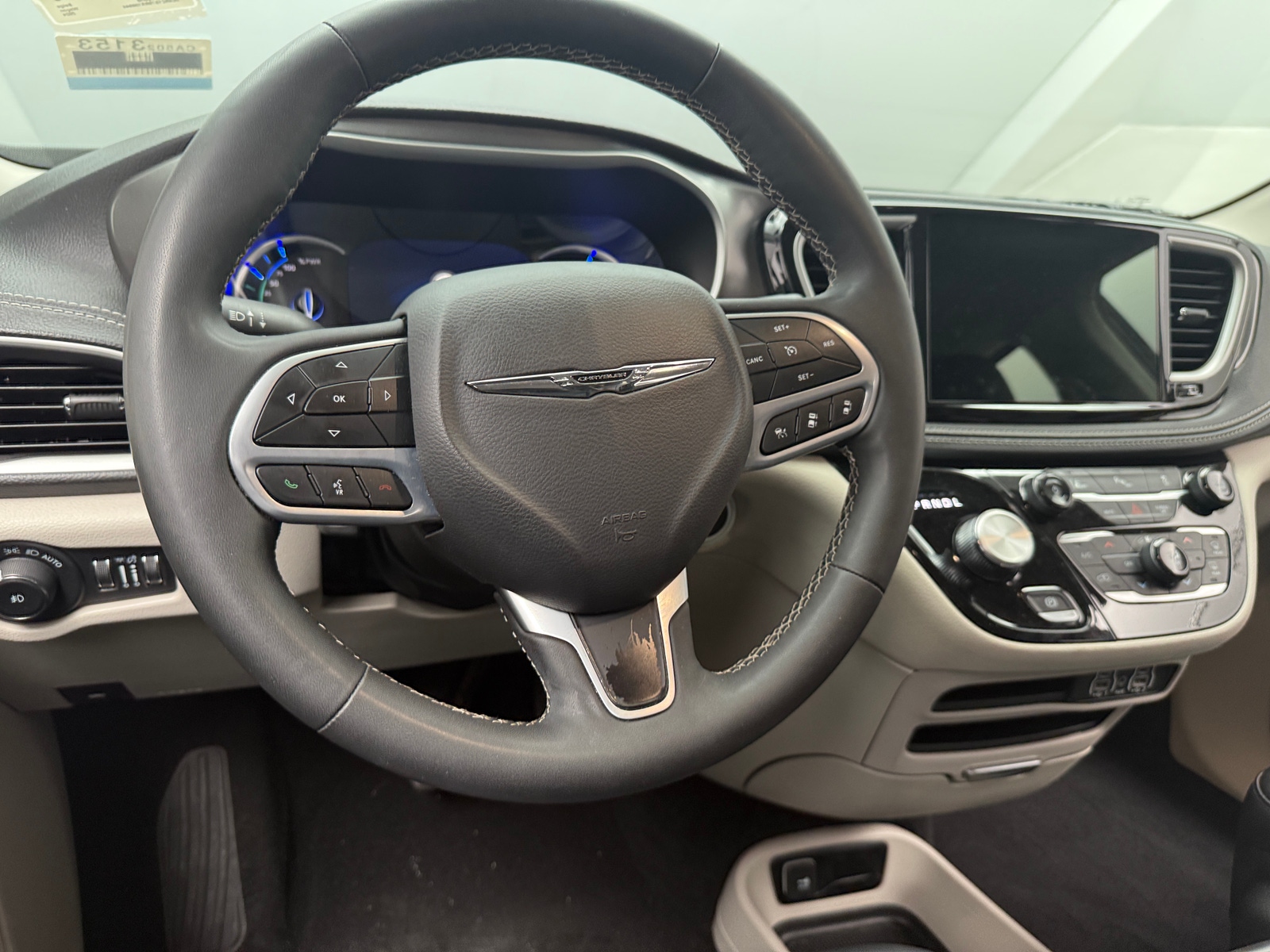 Thumbnail: 2024 Chrysler Pacifica - 4