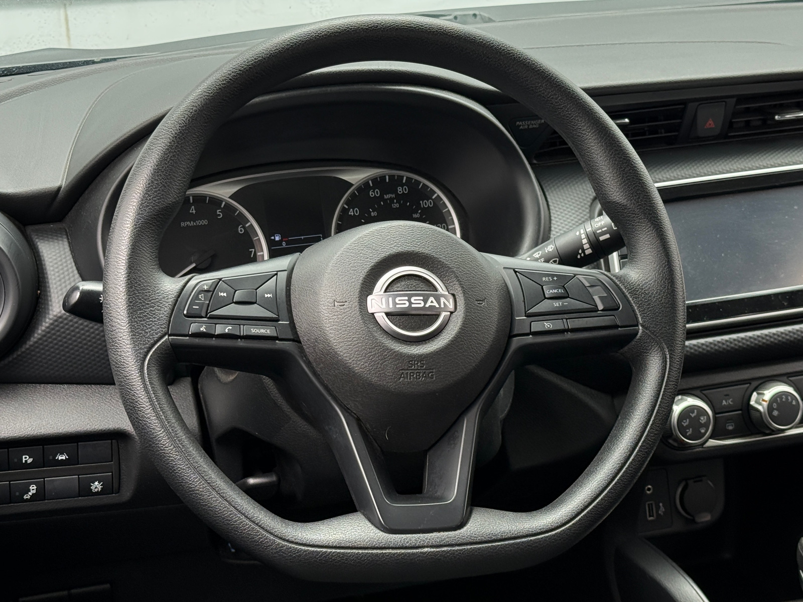 Thumbnail: 2024 Nissan Kicks - 5