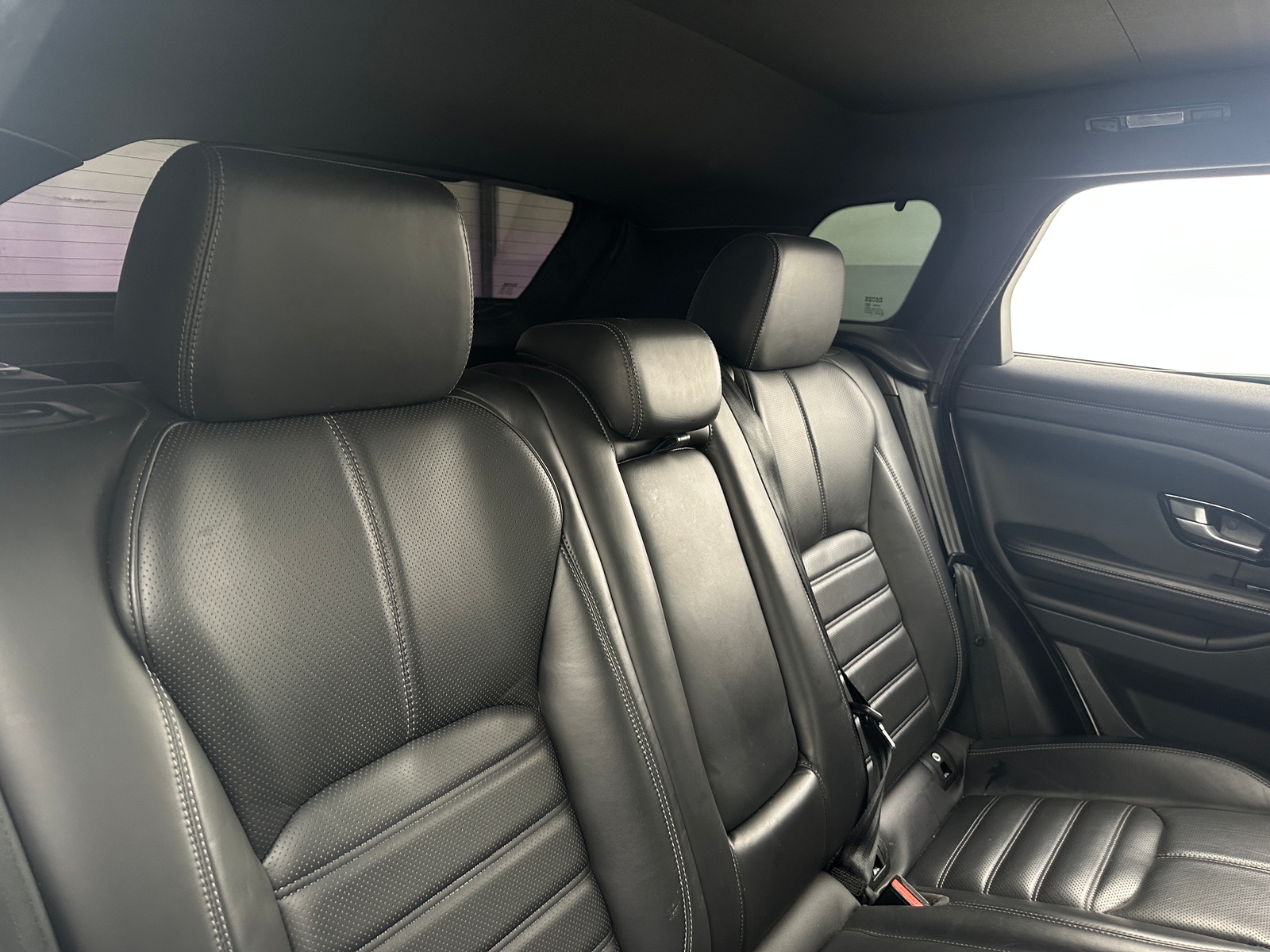 Thumbnail: 2017 Land Rover Range Rover Evoque - 5