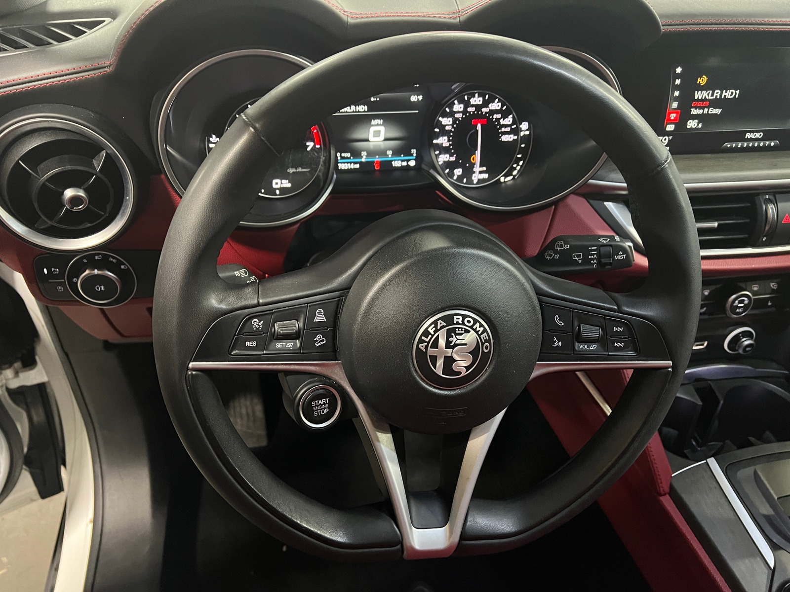 Thumbnail: 2019 Alfa Romeo Stelvio - 4