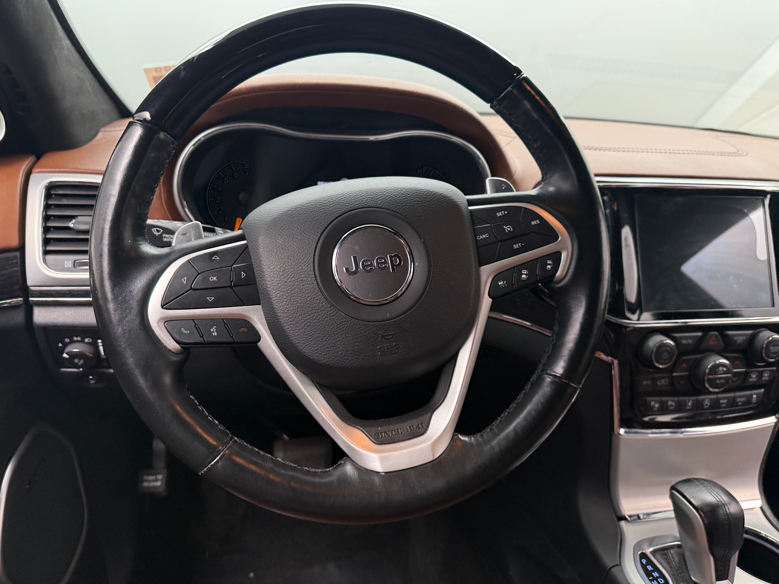Thumbnail: 2020 Jeep Grand Cherokee - 4