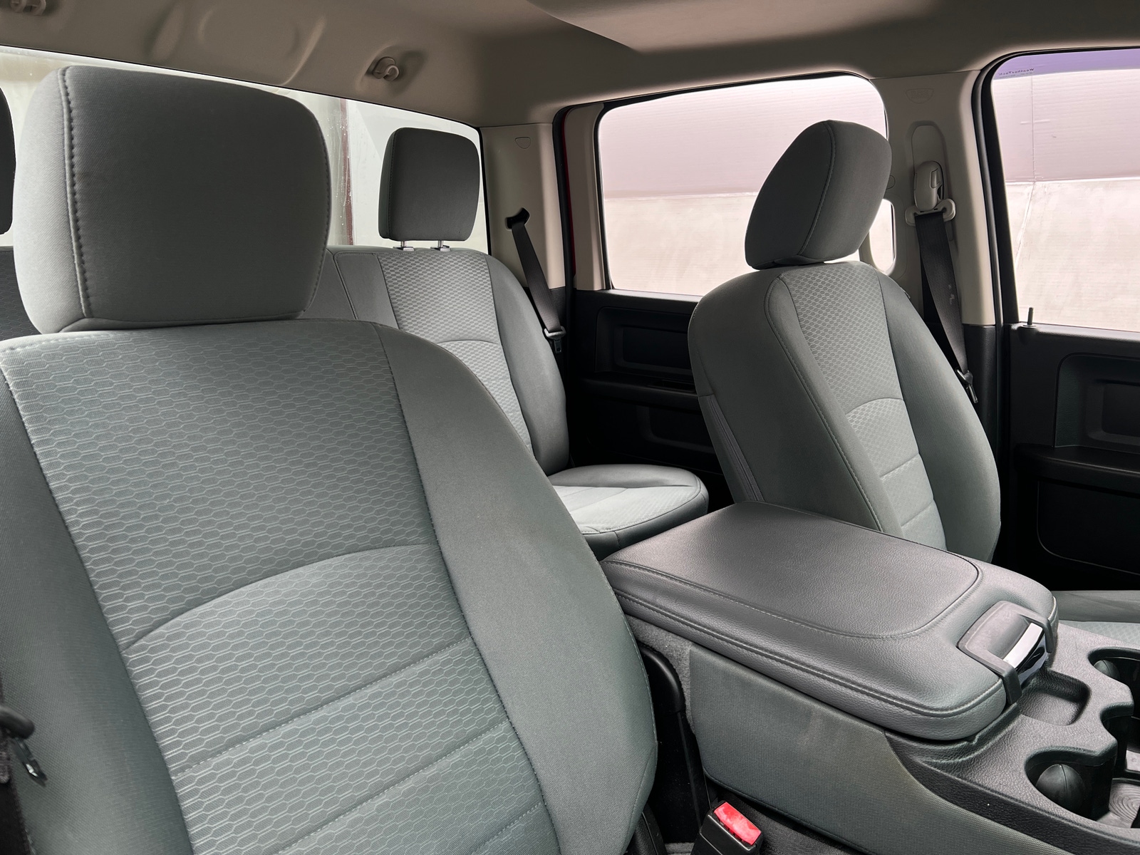 Thumbnail: 2019 RAM 1500 Classic - 2