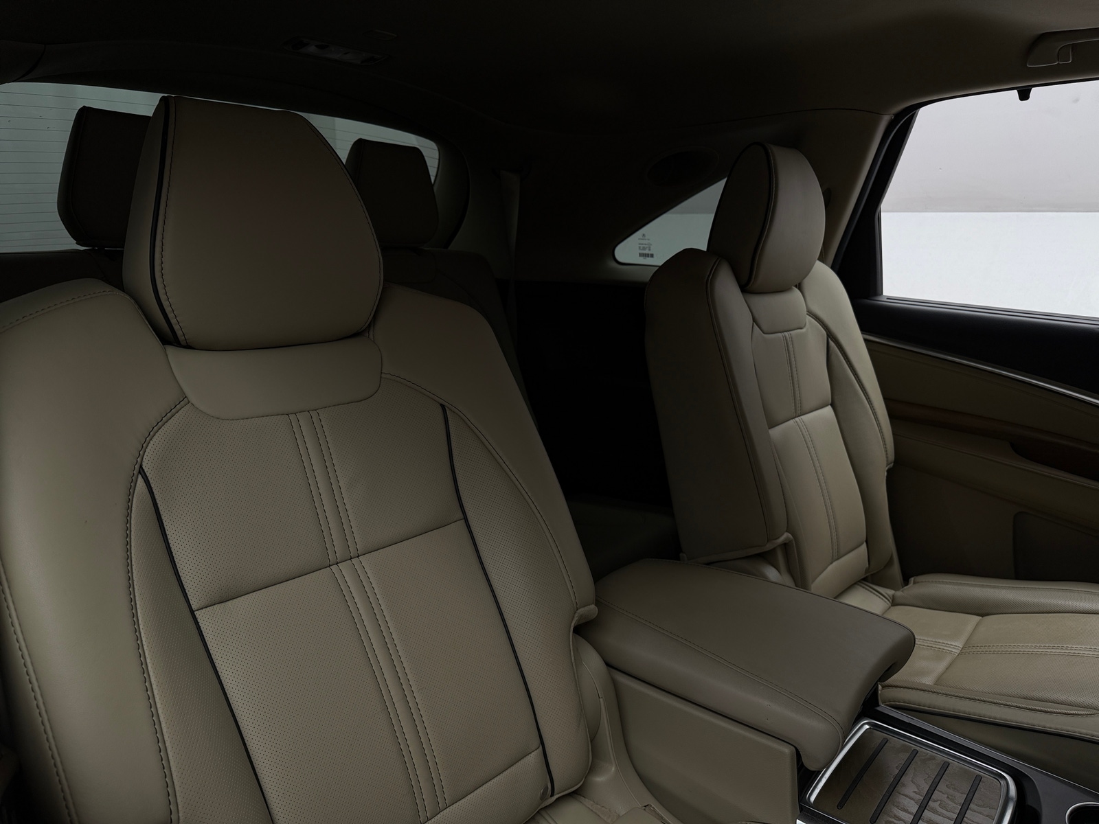 Thumbnail: 2020 Acura MDX - 5