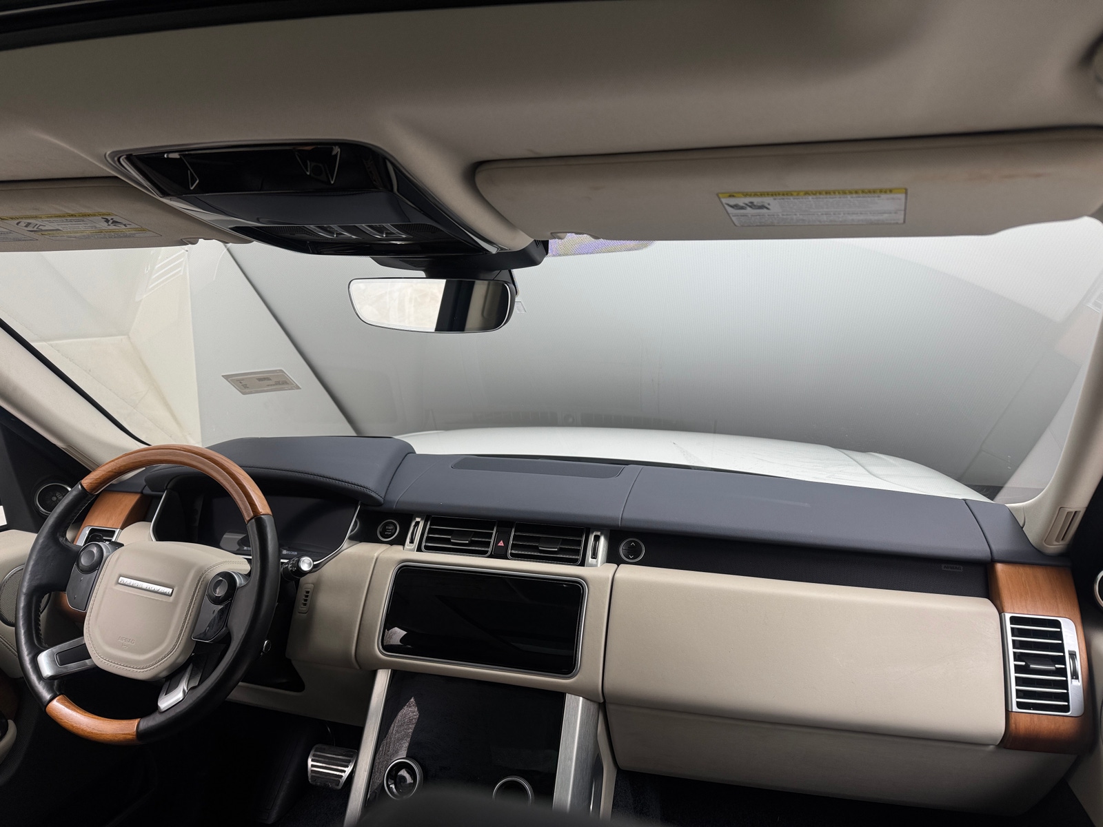 Thumbnail: 2019 Land Rover Range Rover - 2
