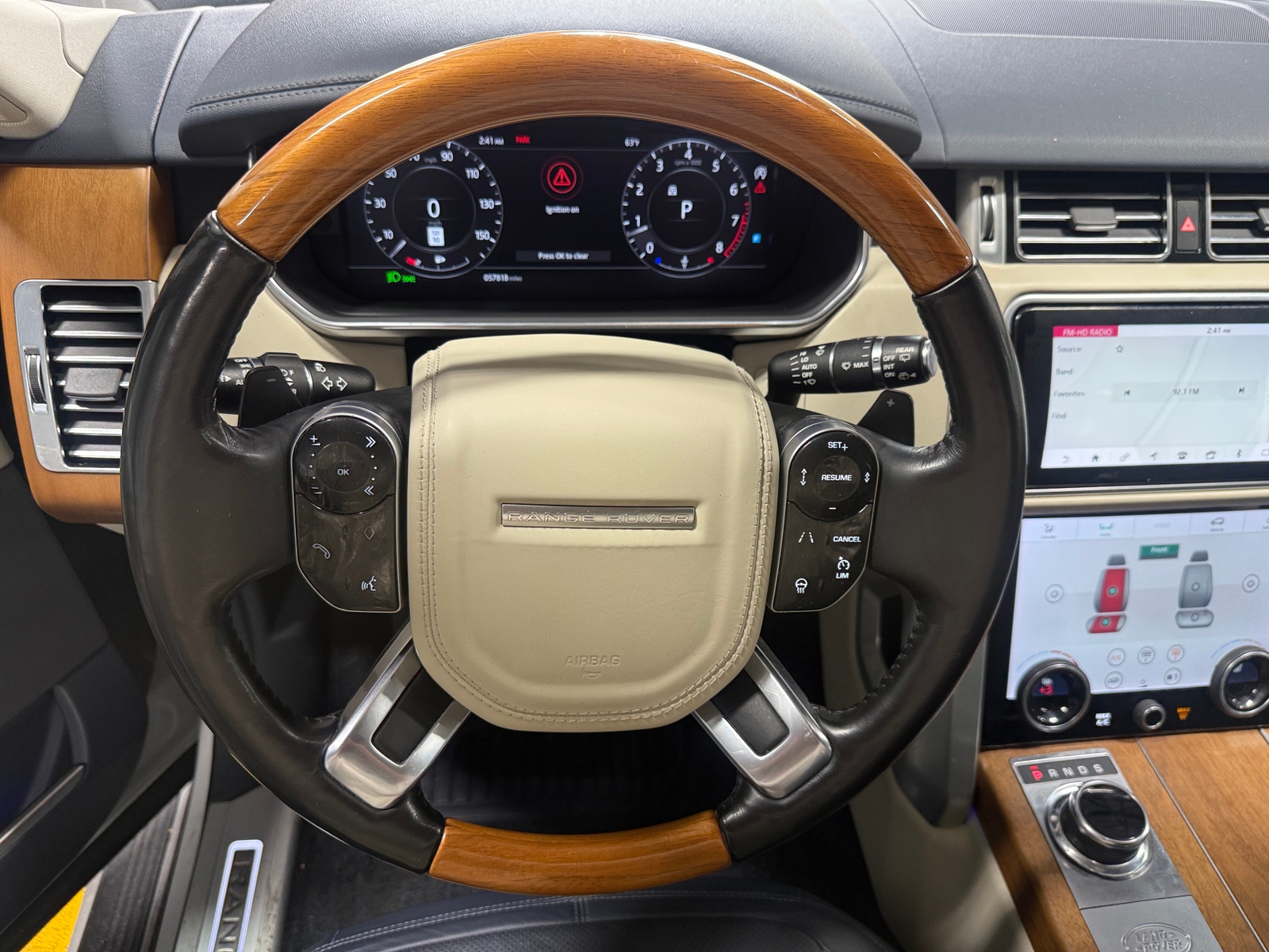 Thumbnail: 2019 Land Rover Range Rover - 4