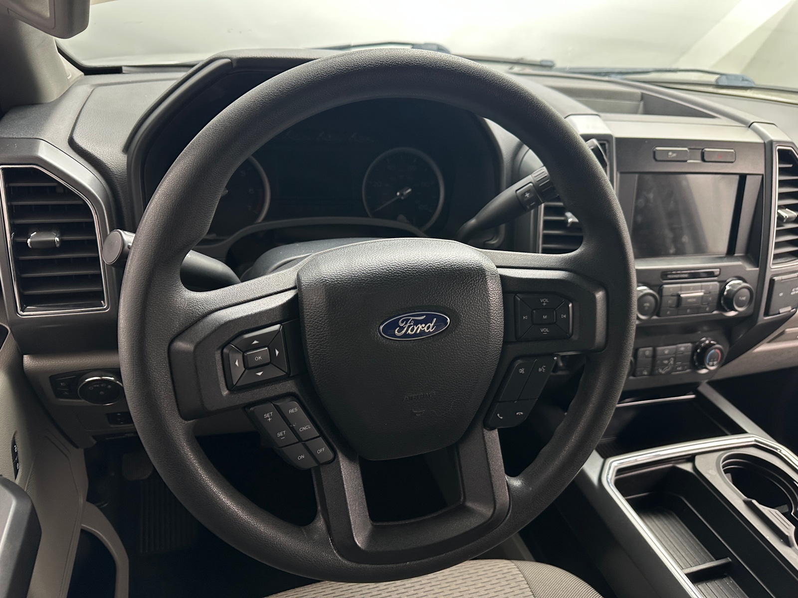 Thumbnail: 2022 Ford Econoline - 5