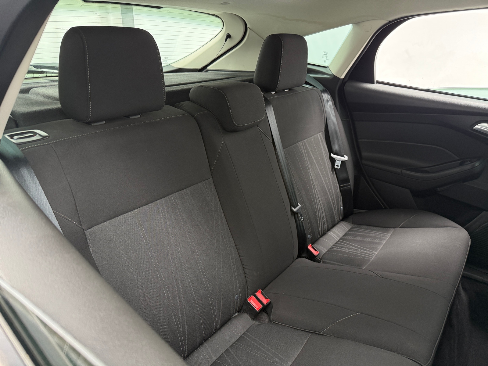 Thumbnail: 2016 Ford Focus - 6