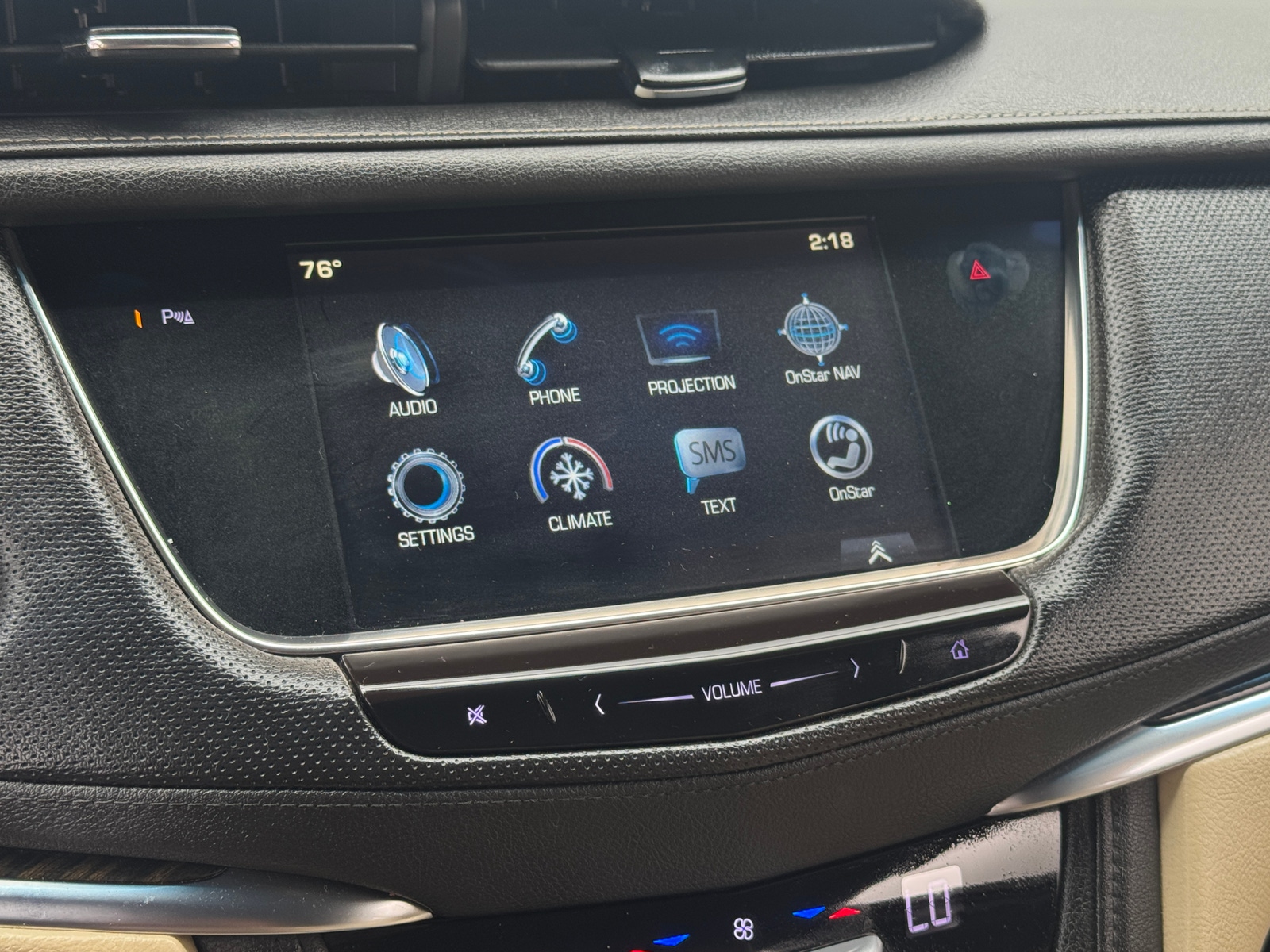 Thumbnail: 2017 Cadillac XT5 - 3