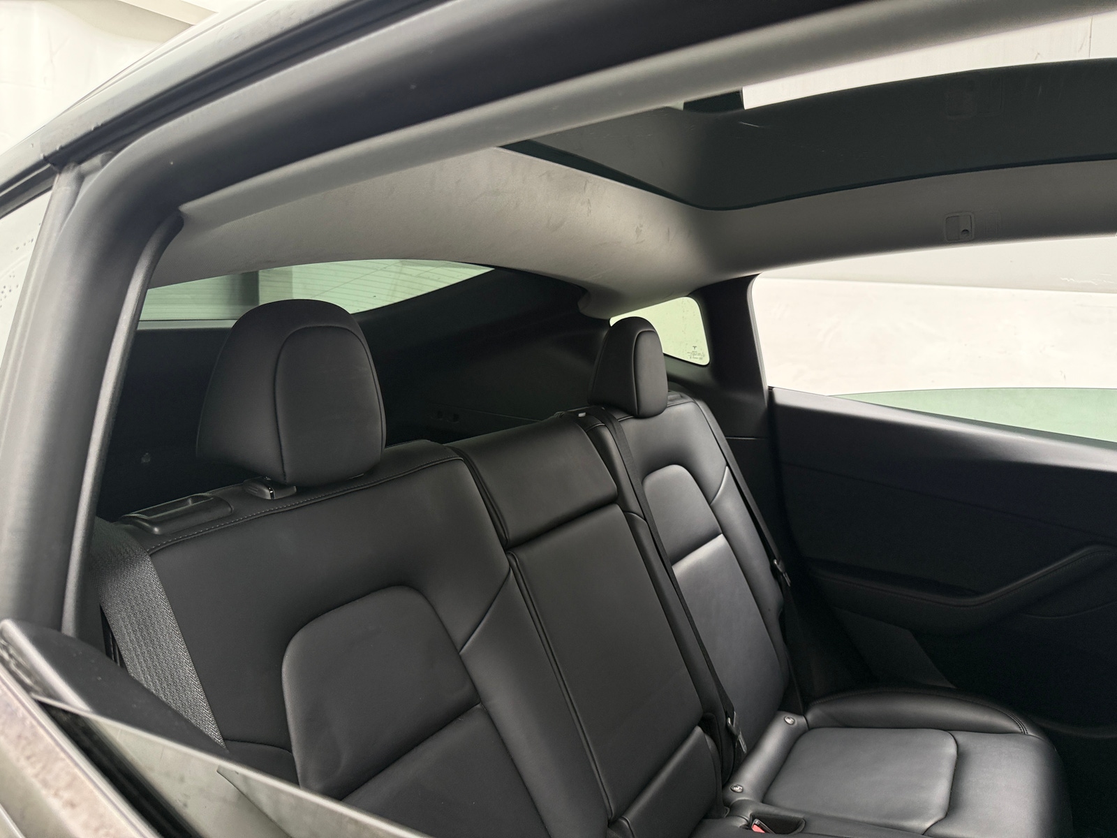 Thumbnail: 2022 Tesla Model Y - 5