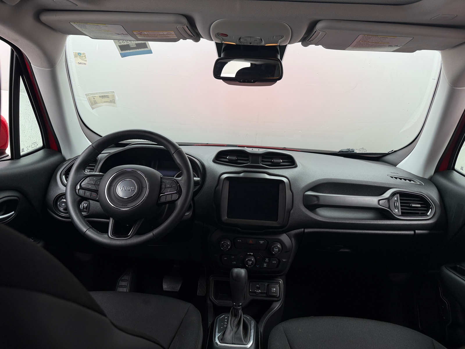 Thumbnail: 2018 Jeep Renegade - 3