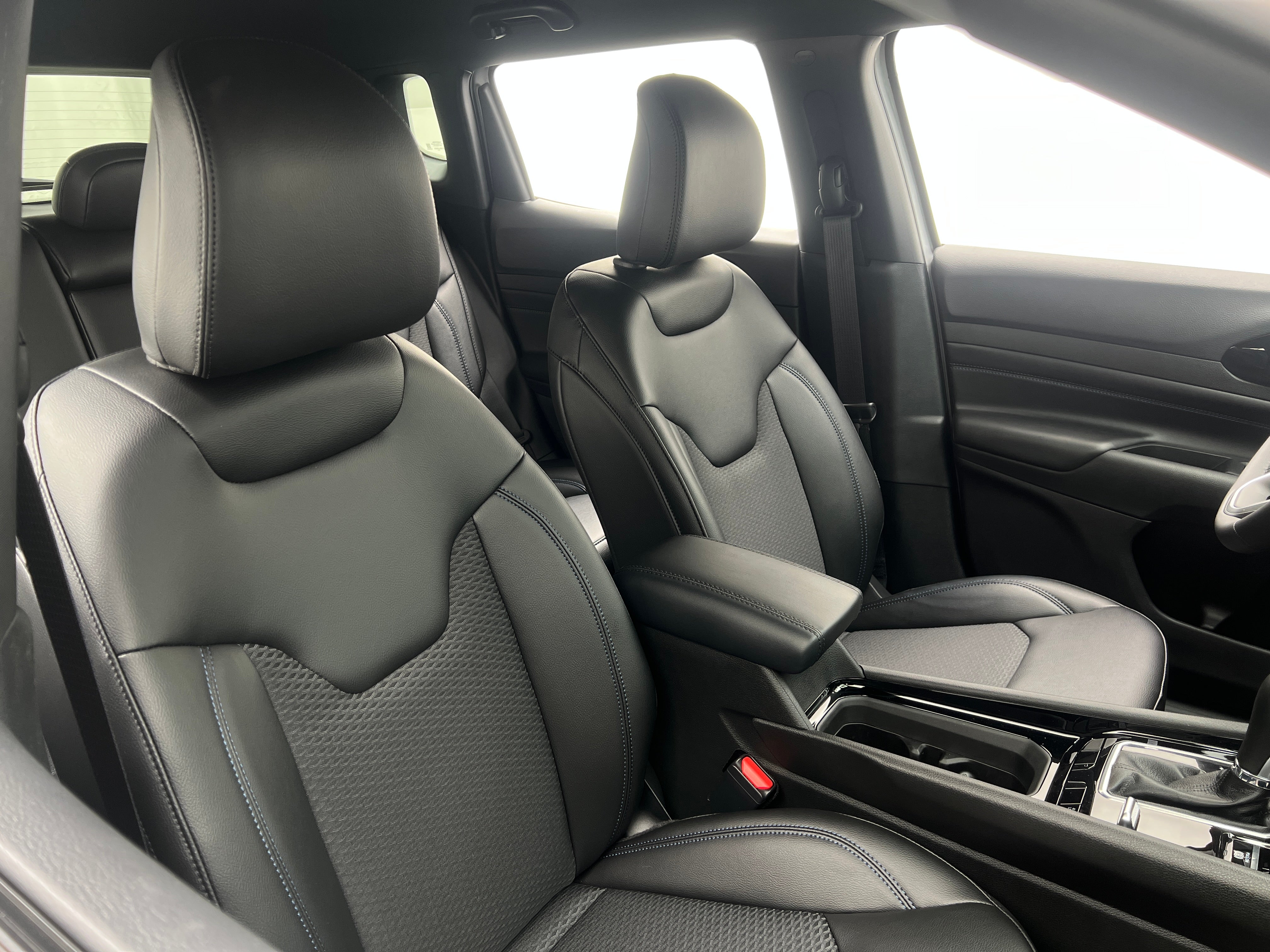 2026 Jeep Compass Altitude 4X4's photo
