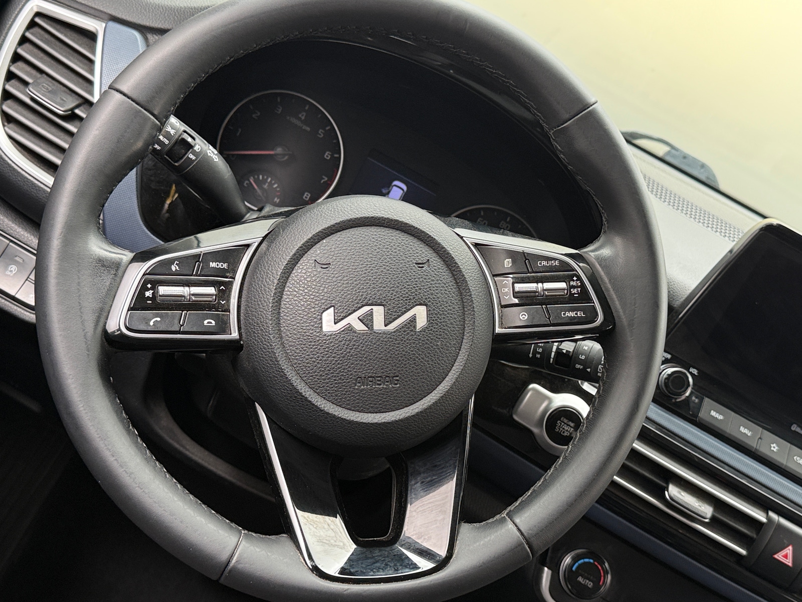 Thumbnail: 2022 Kia Seltos - 5