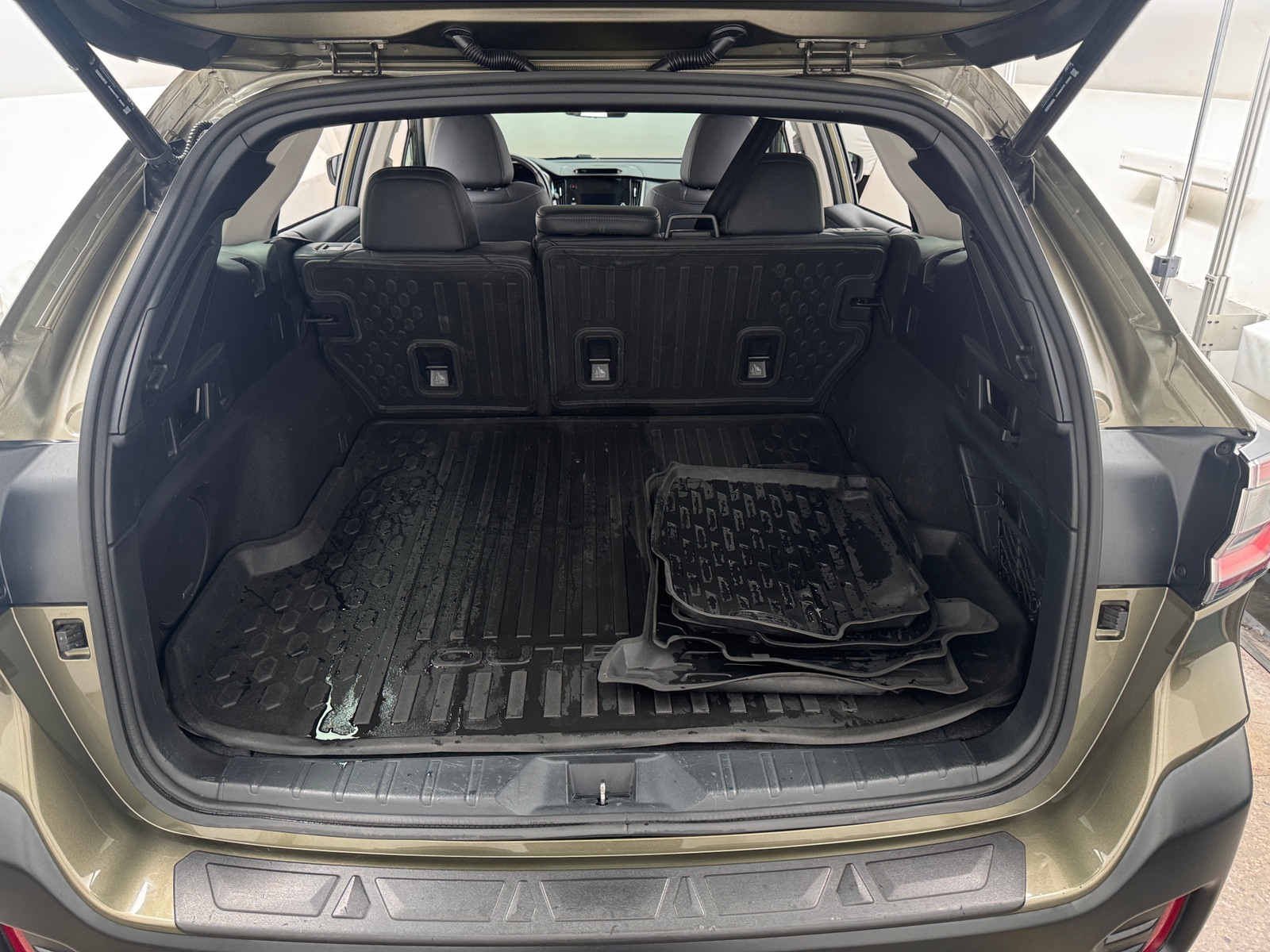 Thumbnail: 2022 Subaru Outback - 6
