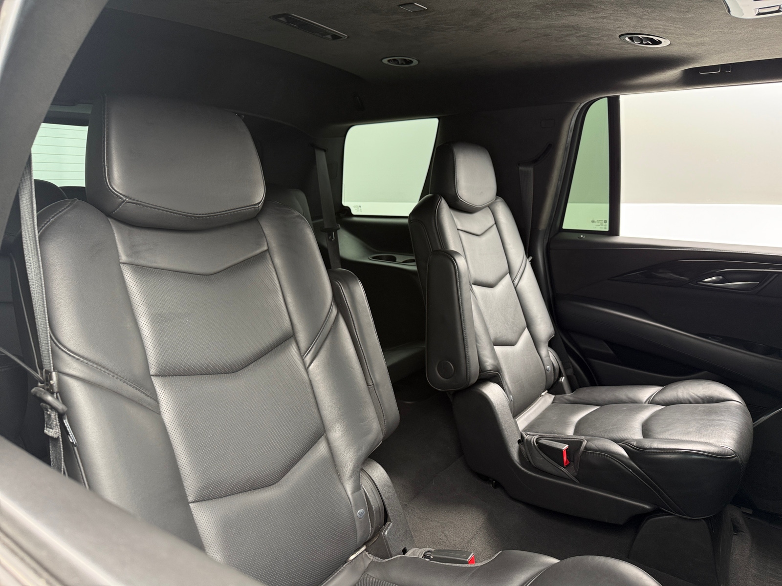 Thumbnail: 2018 Cadillac Escalade - 5