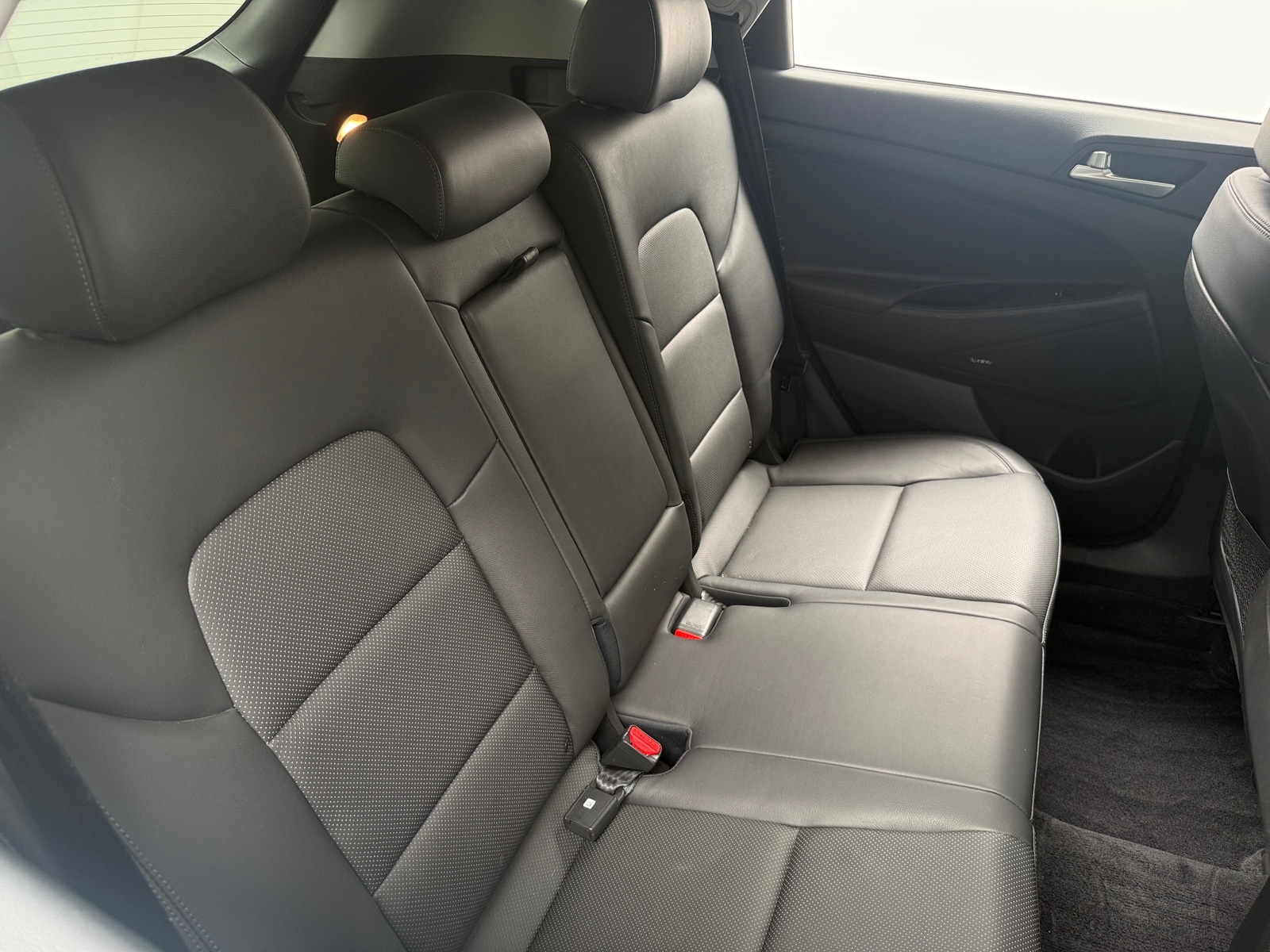Thumbnail: 2019 Hyundai Tucson - 5