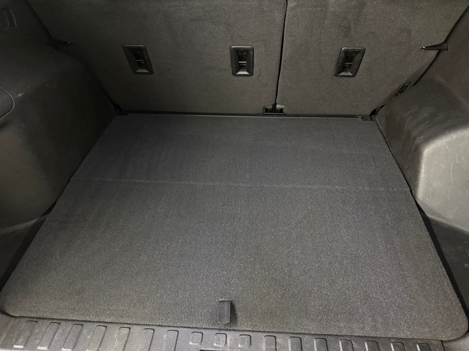 Thumbnail: 2019 Chevrolet Equinox - 7