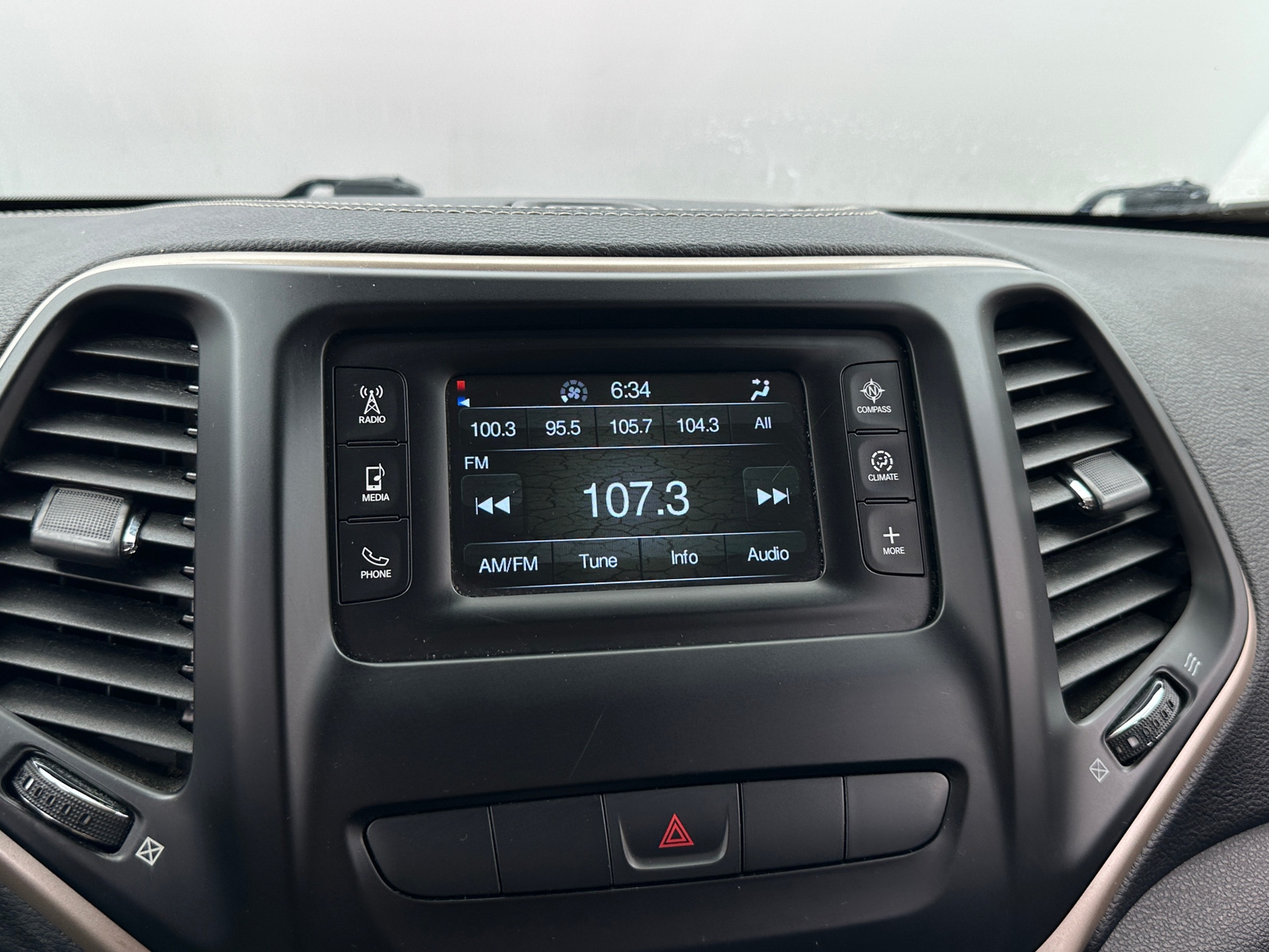 Thumbnail: 2014 Jeep Cherokee - 4