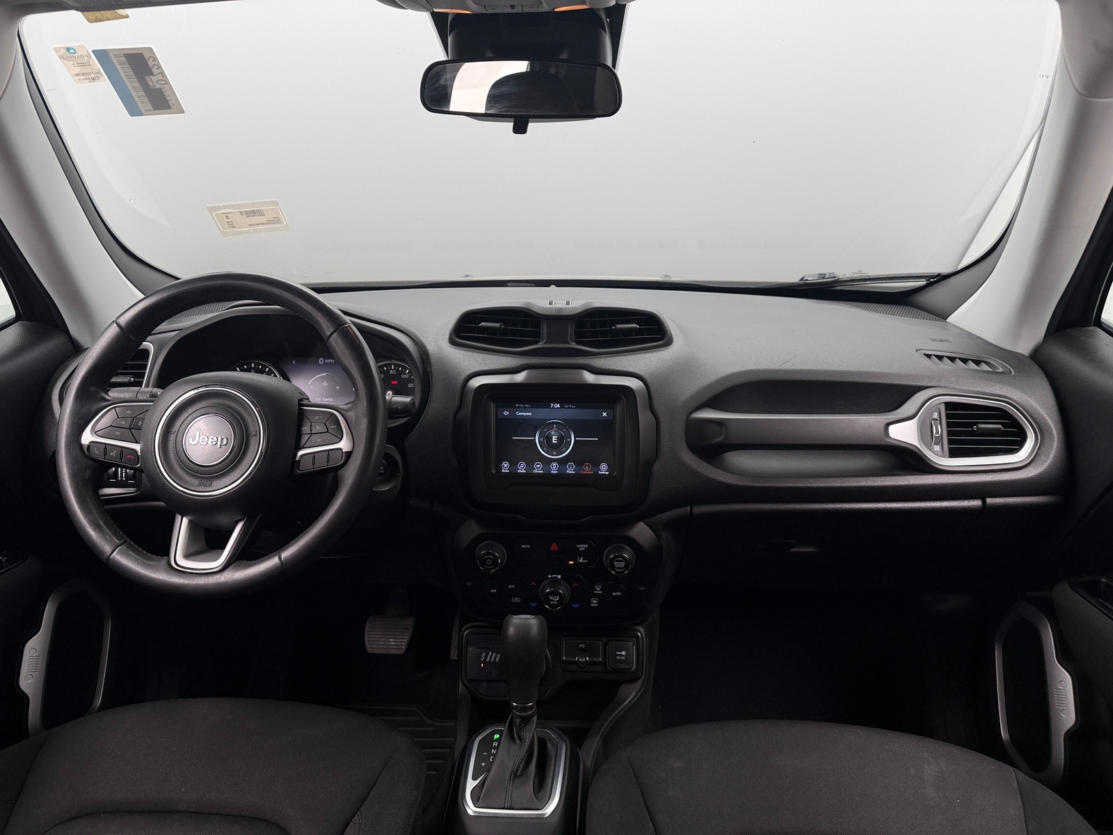 Thumbnail: 2021 Jeep Renegade - 3