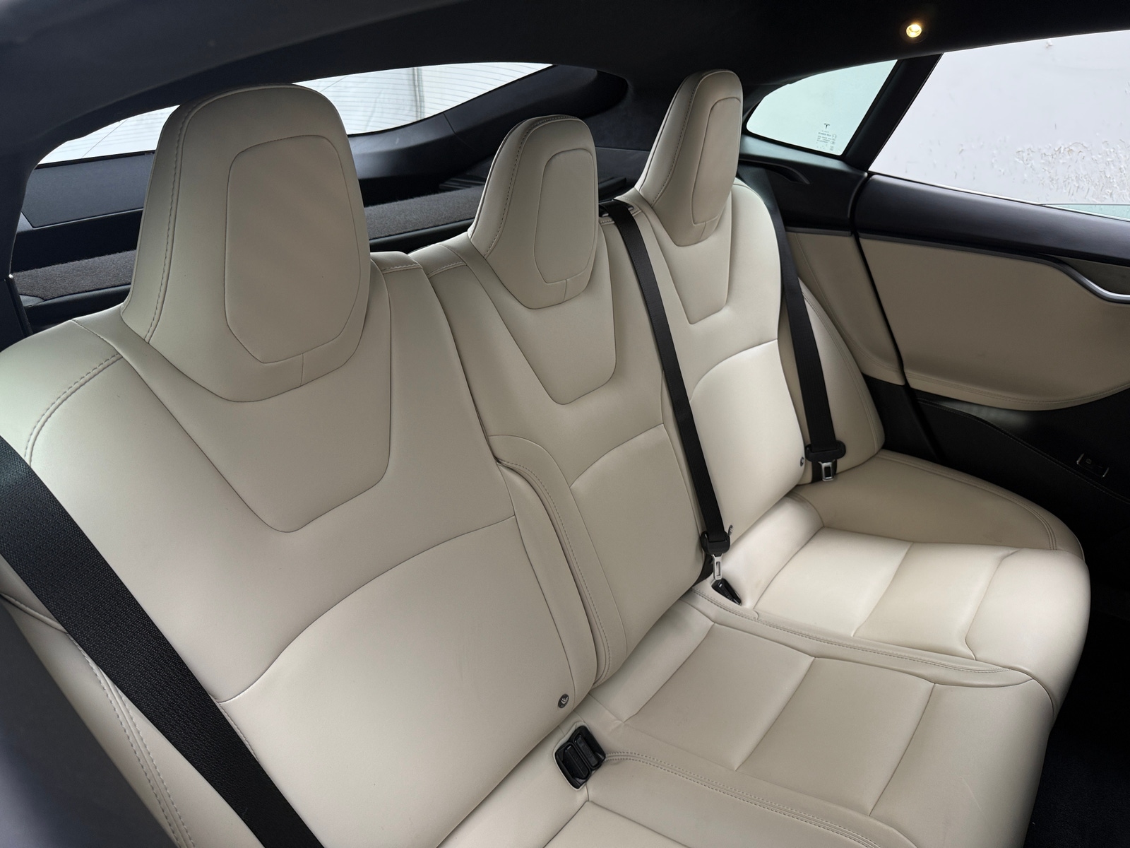 Thumbnail: 2020 Tesla Model S - 5